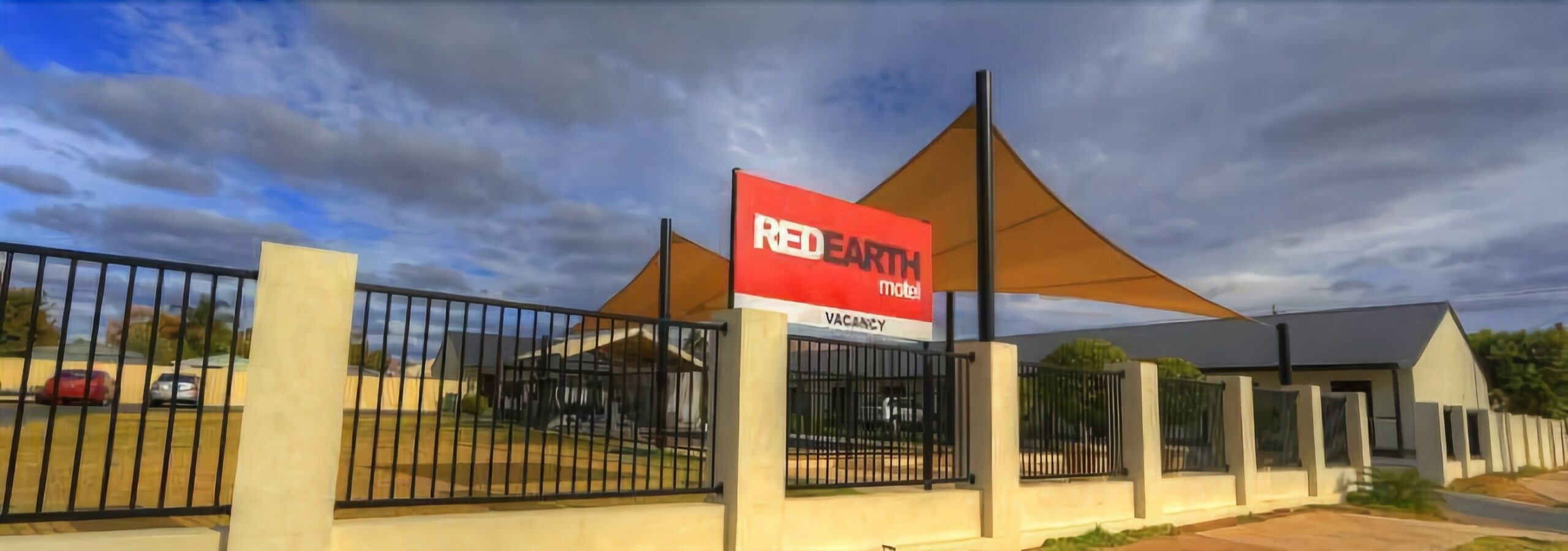 Red Earth Motel