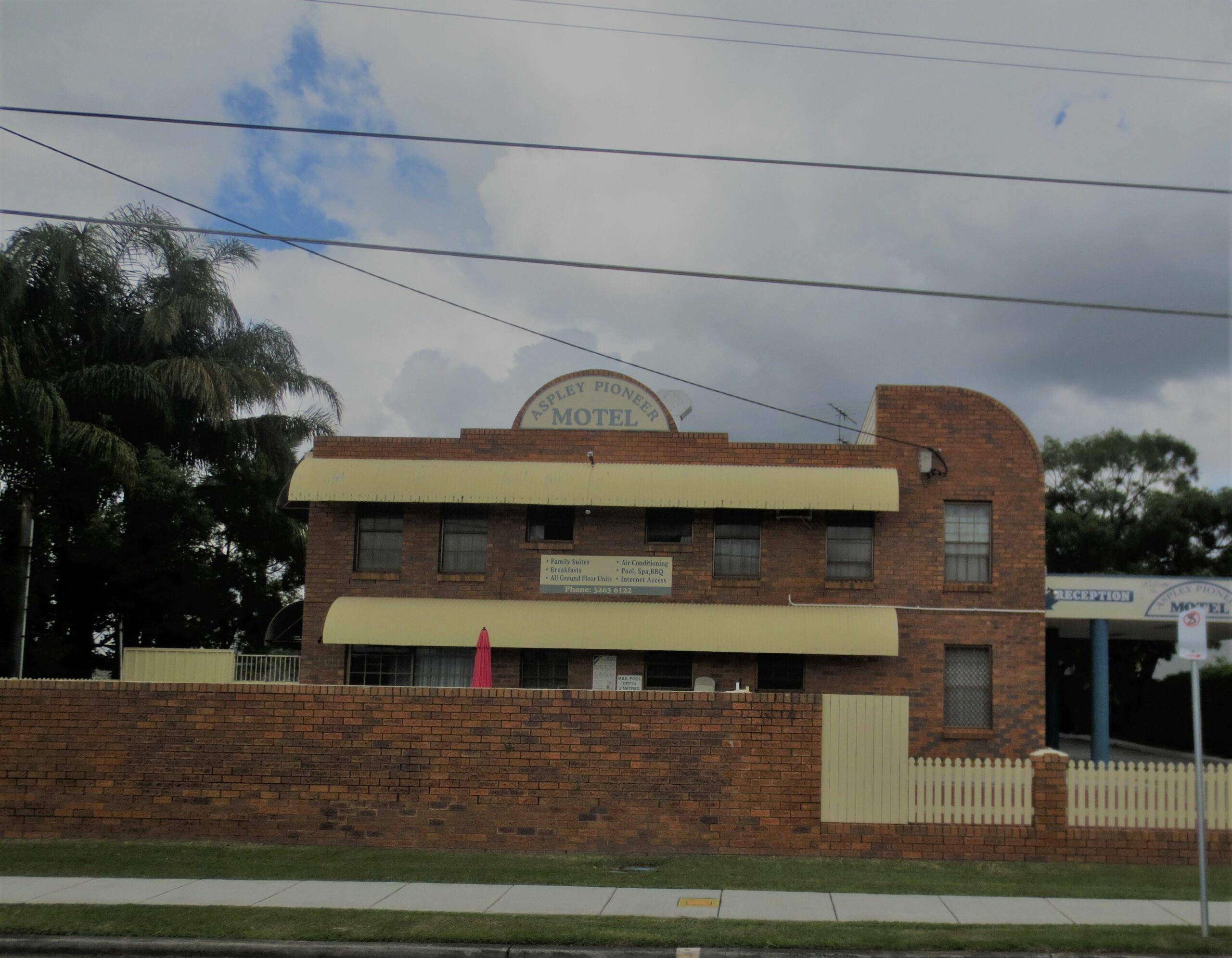 Aspley Pioneer Motel