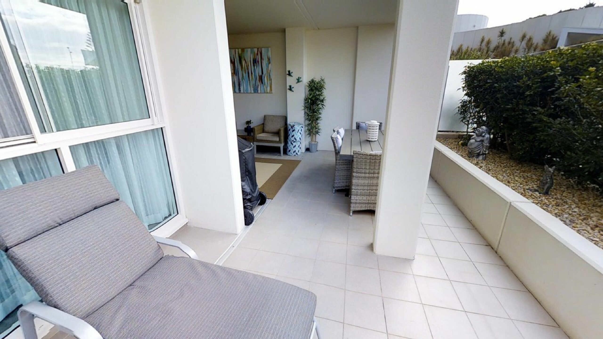 Kirra Surf Apartments