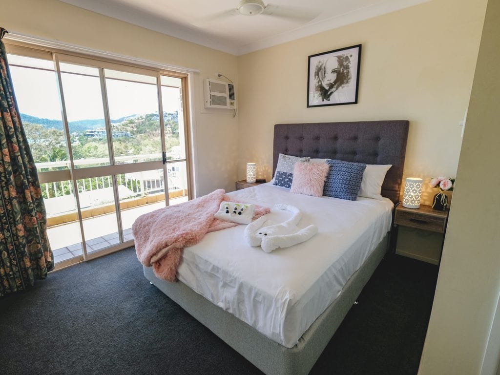 Beach House on Begley - Airlie Beach