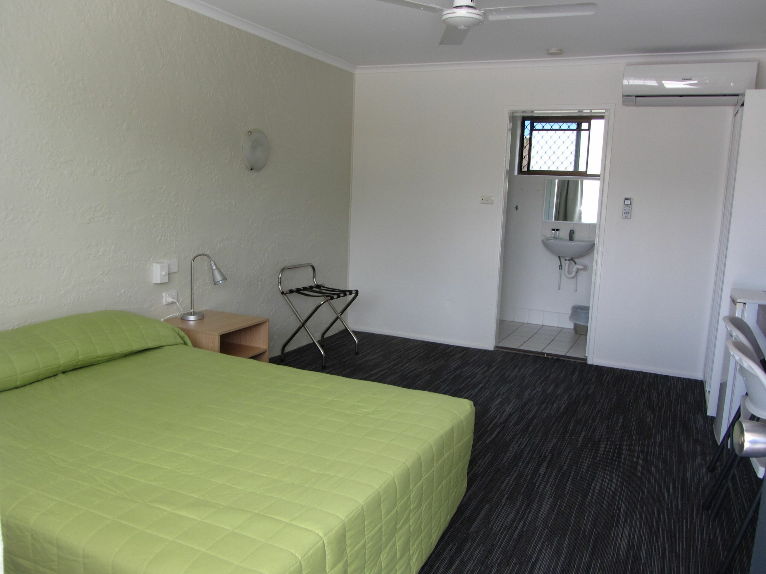 Urangan Motor Inn