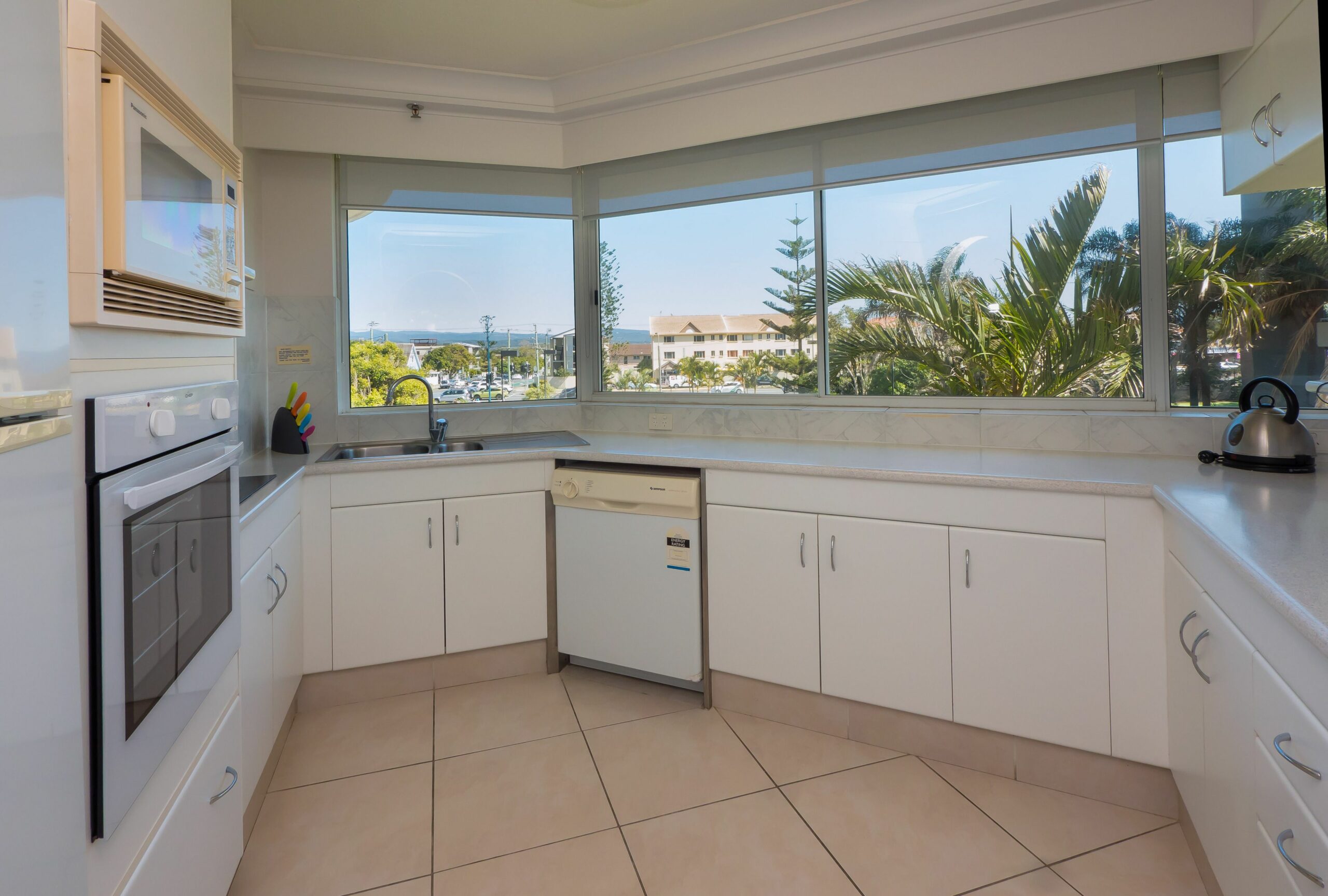 Burleigh Surf Apartments