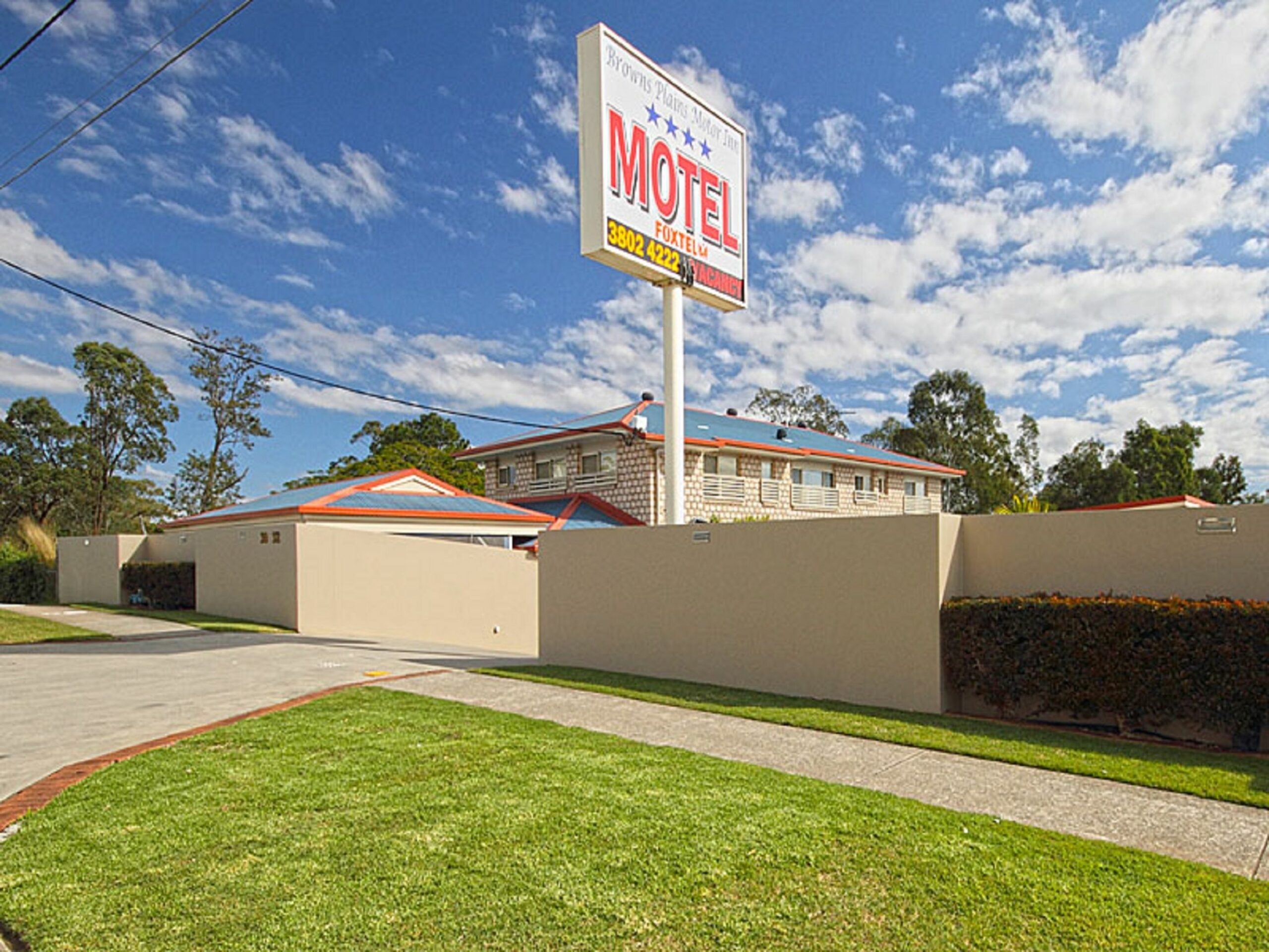 Browns Plains Motor Inn