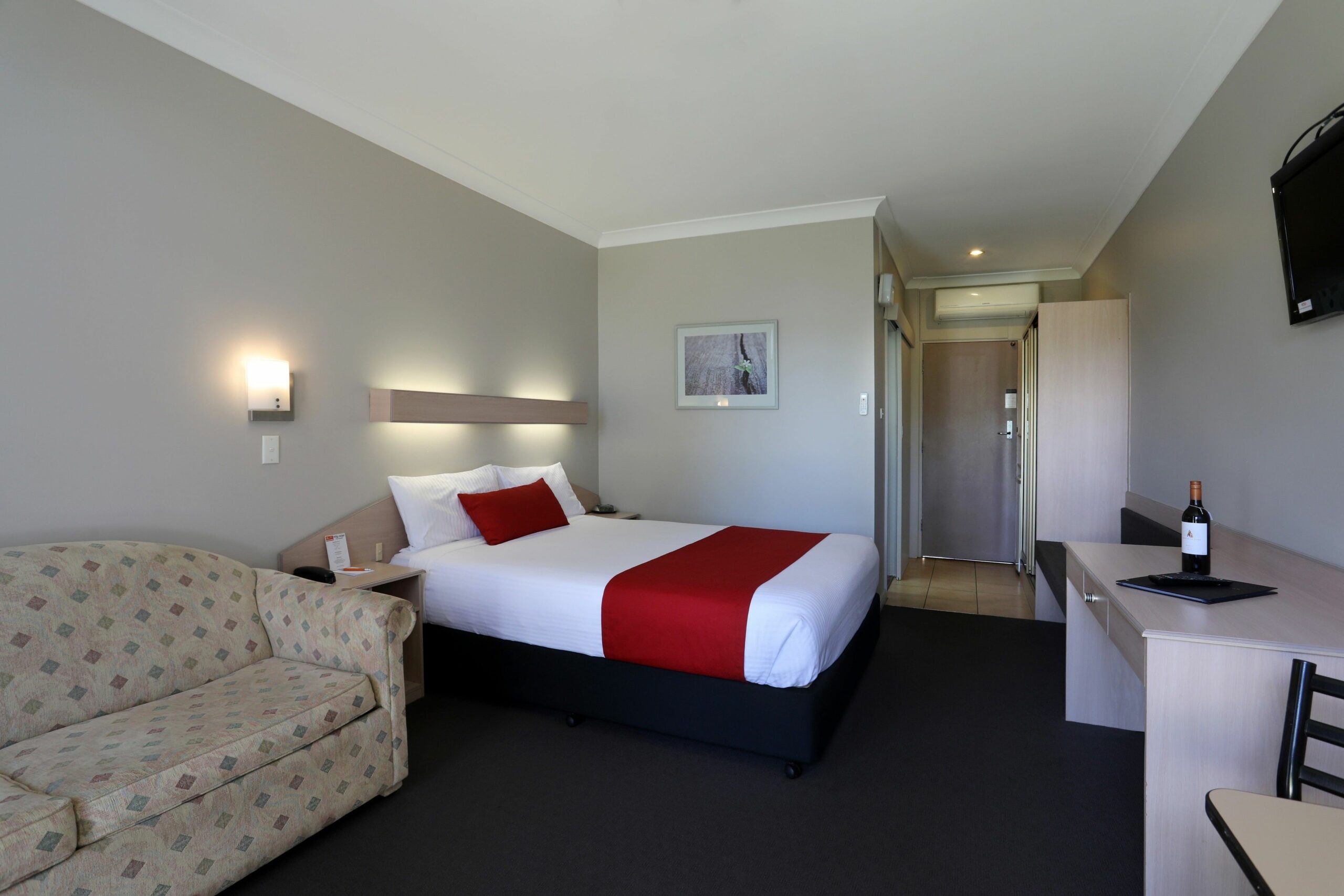 Redhill Tamworth Motor Inn & Conference Centre