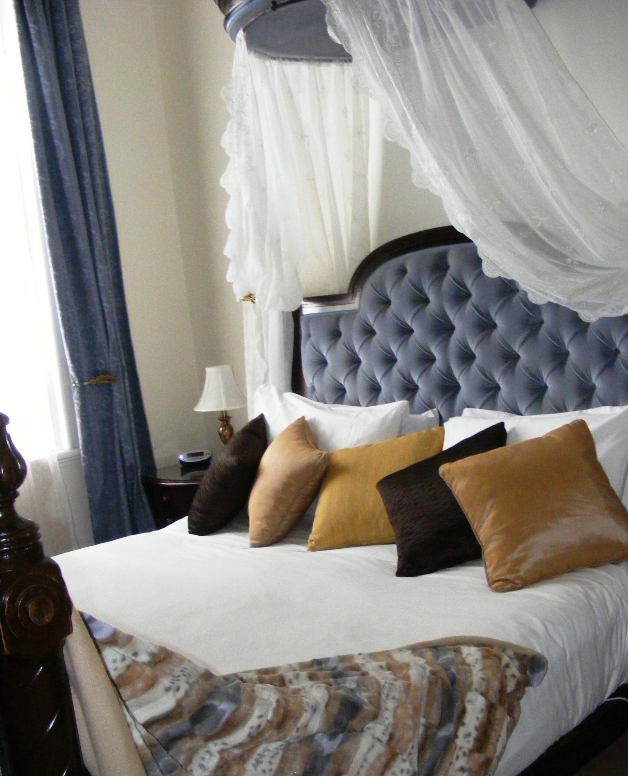 Abbey Boutique Hotel