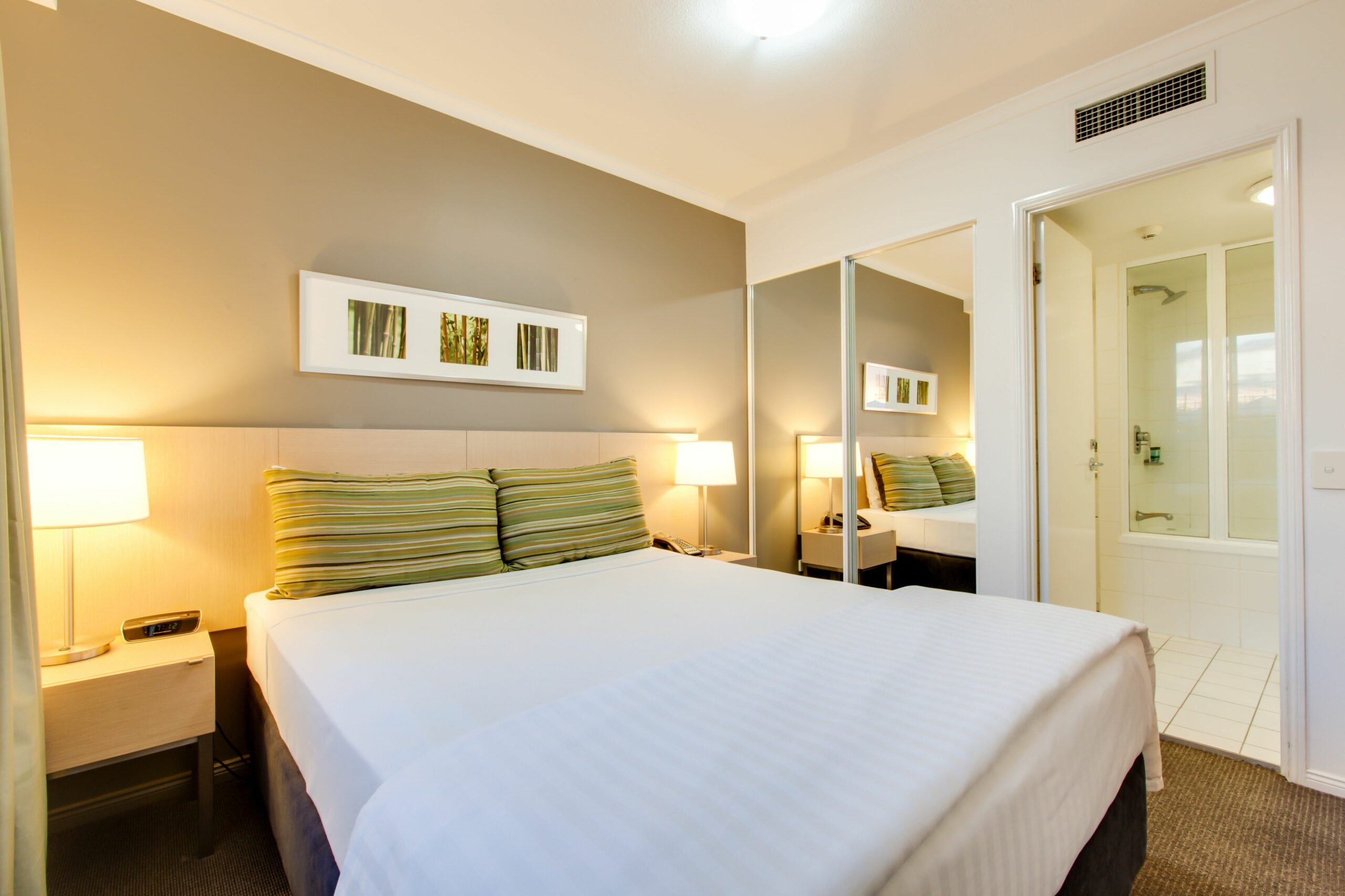 Oakwood Hotel & Apartments Brisbane