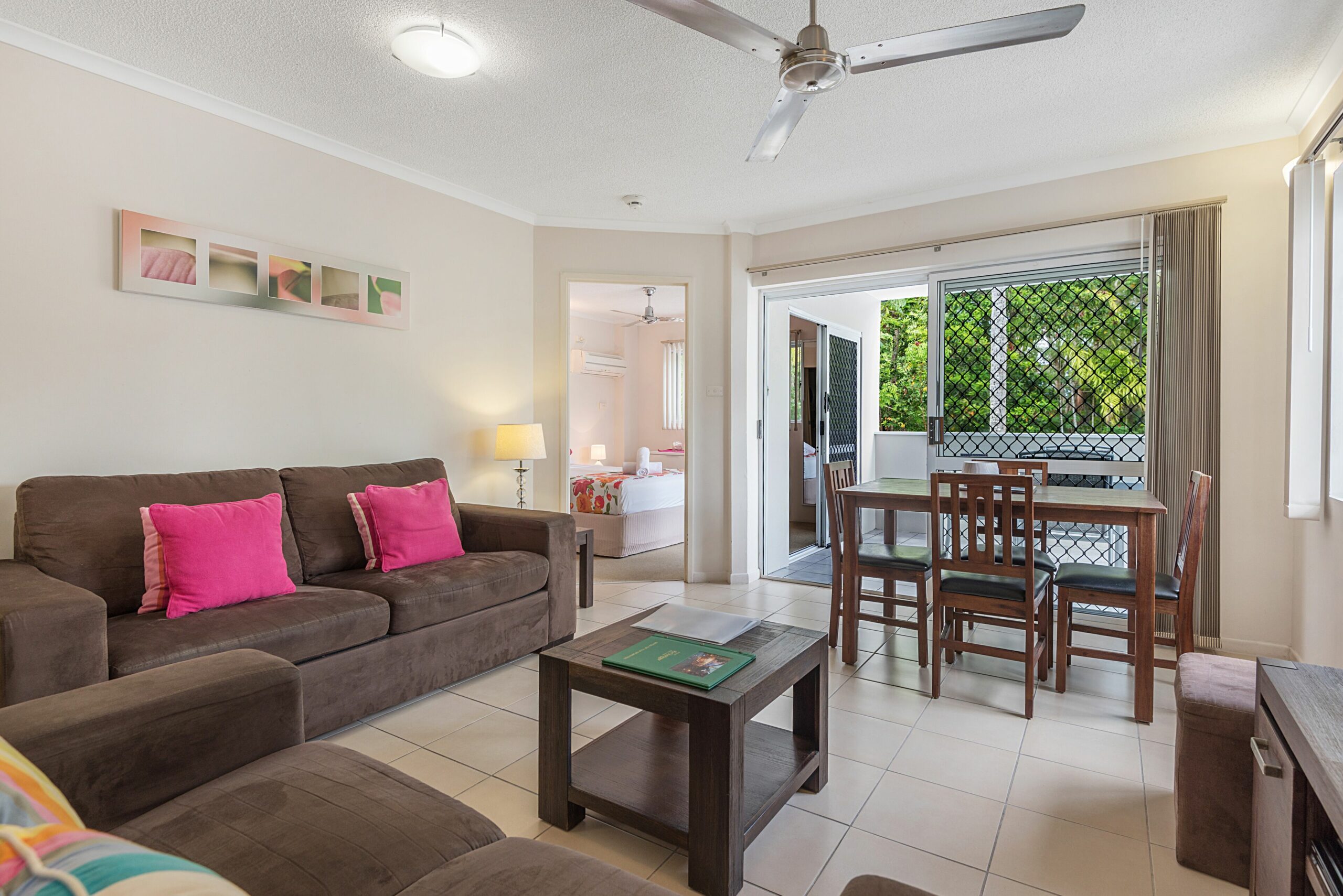 Port Douglas Outrigger Holiday Apartments