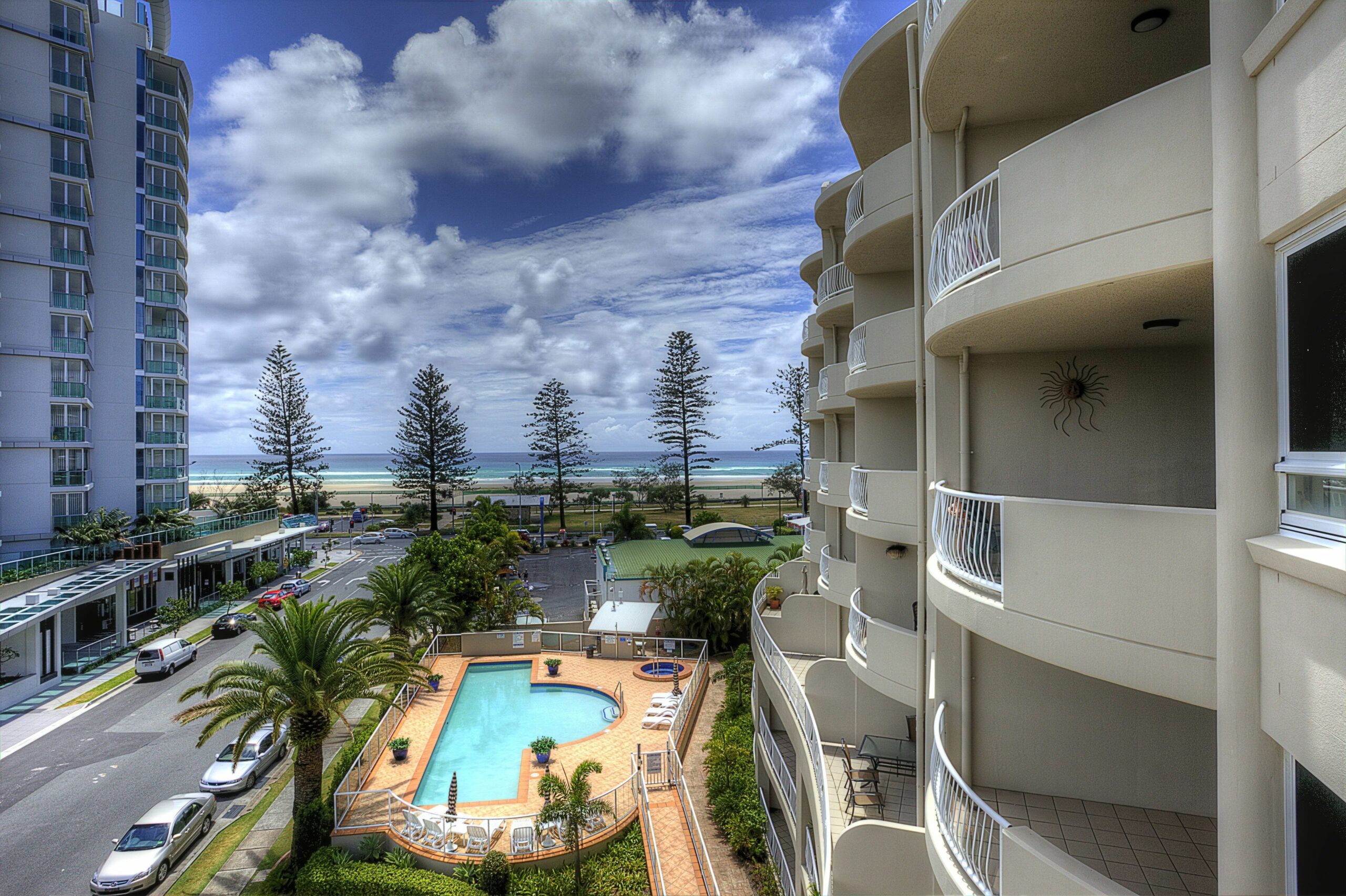 Kirra Beach Apartments