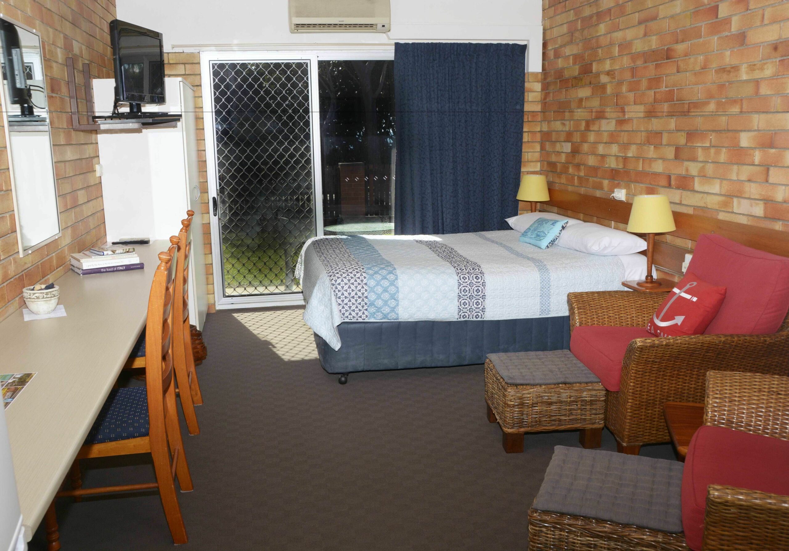 Shelly Beach Motel