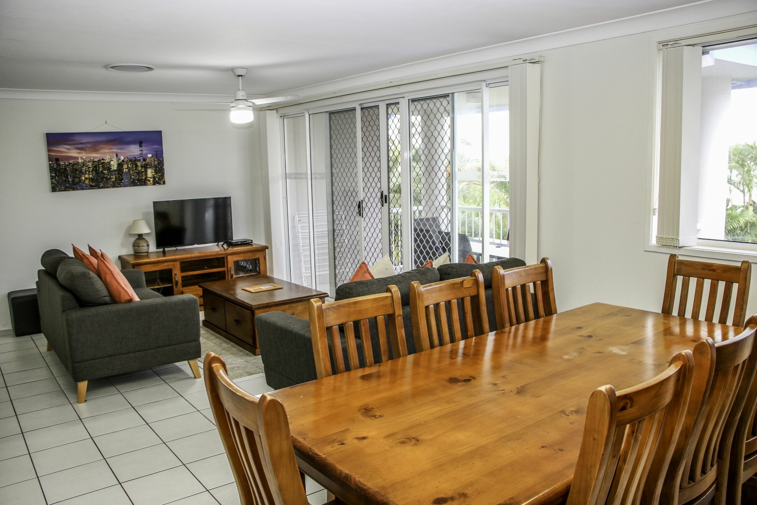 Surfers Beach Holiday Apartments