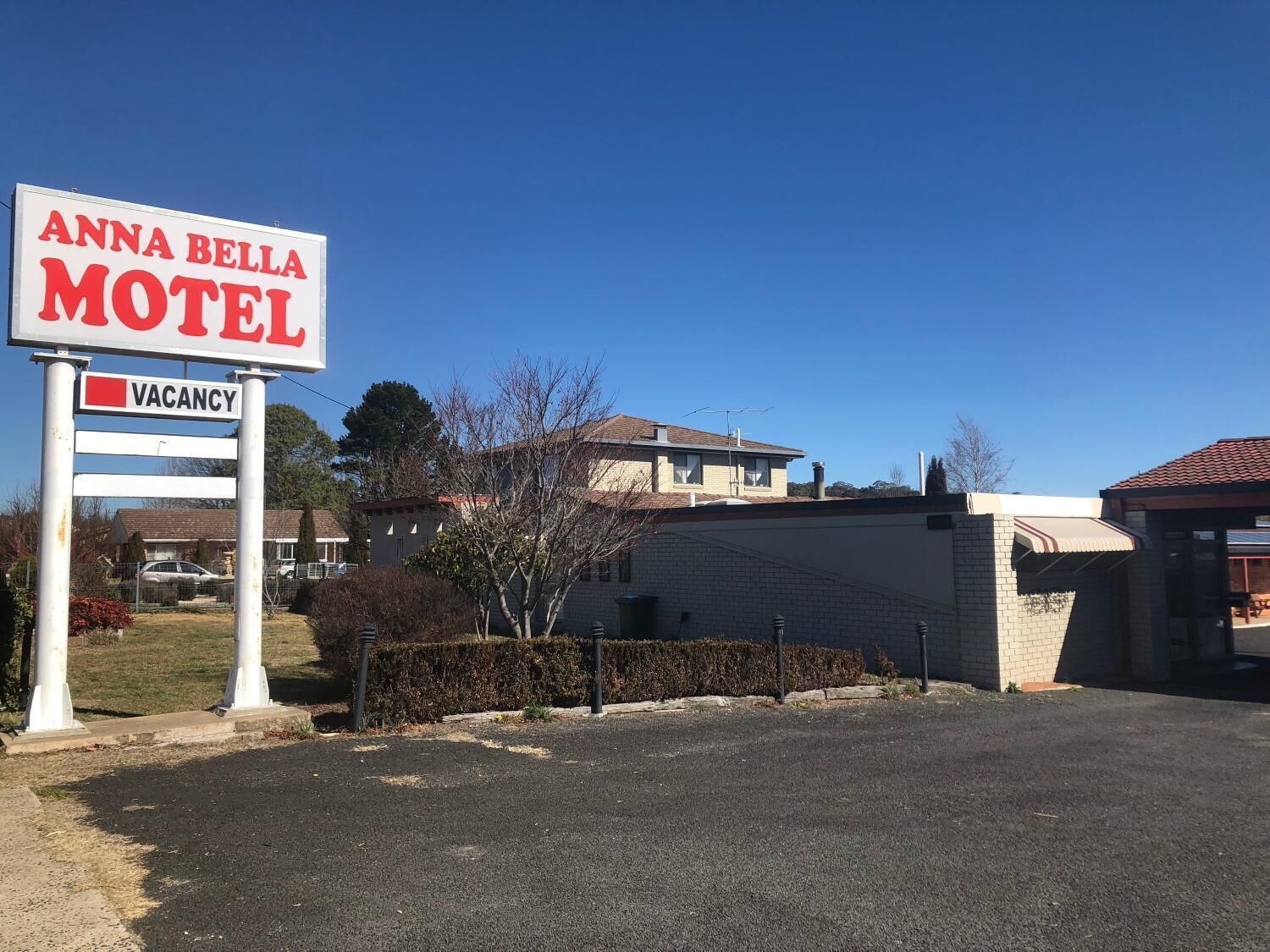 Anna Bella Motel