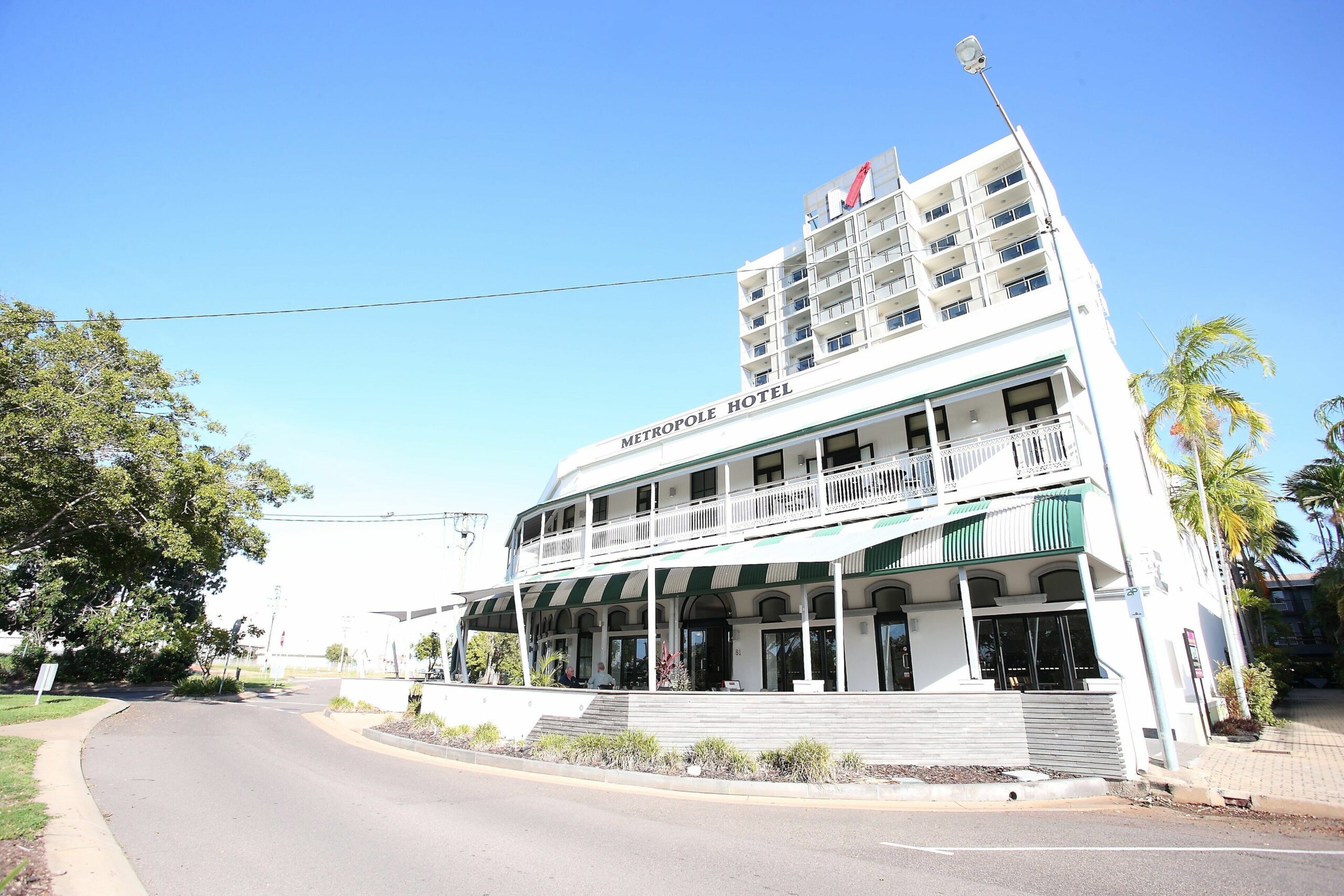 Oaks Townsville Metropole Hotel