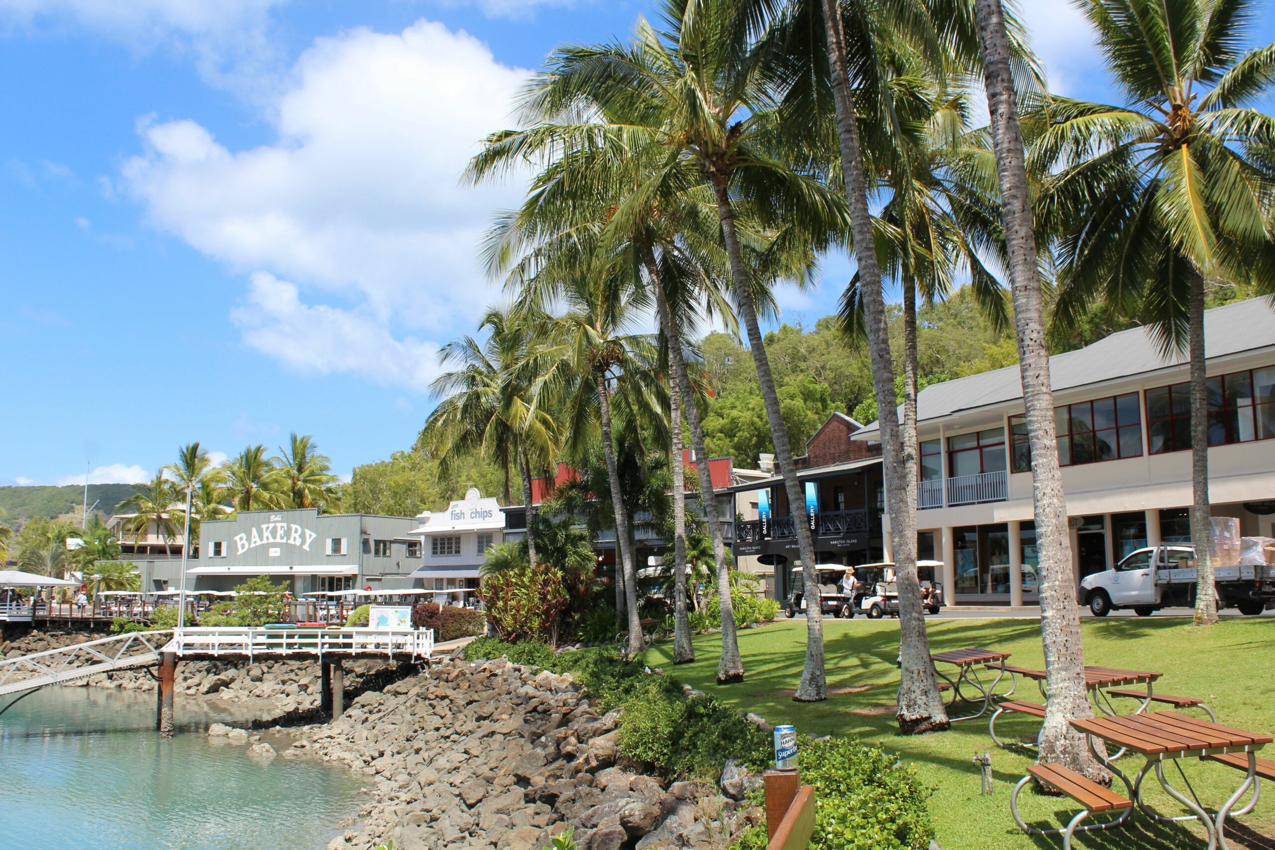 Oasis 25 Hamilton Island