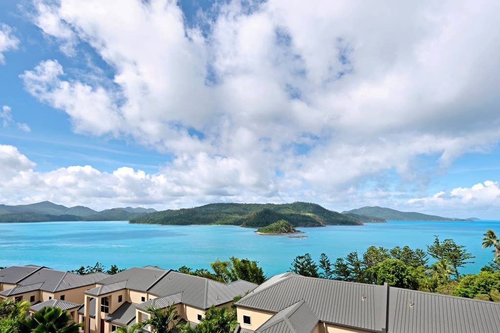 La Bella Waters 8 - Beautiful Seaview Property on Hamilton Island