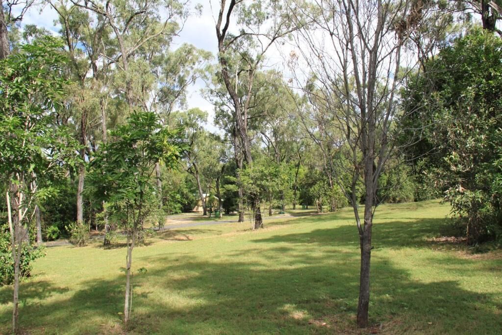 Capricorn Caves - Caravan Park