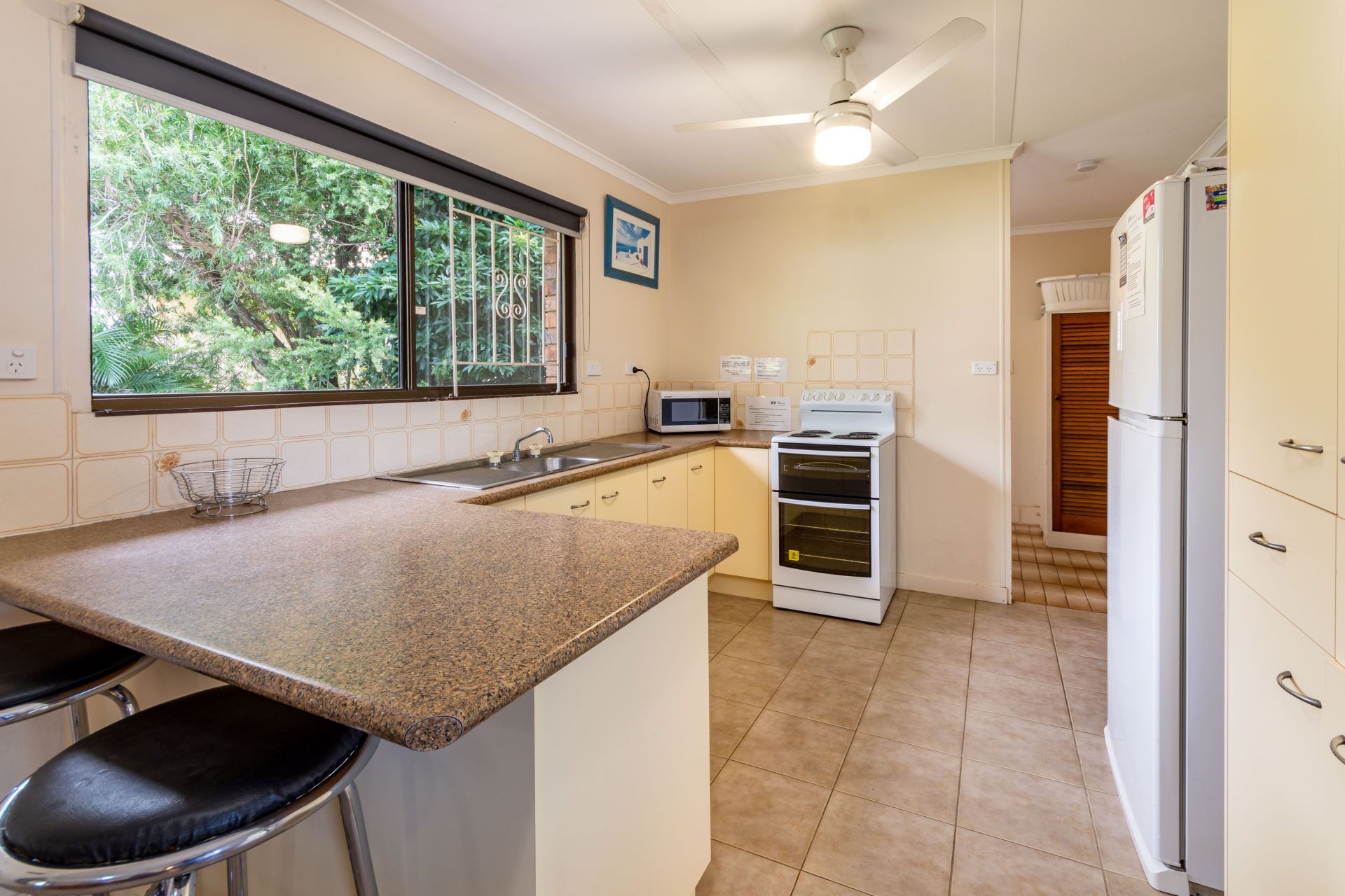 Pet Friendly Lowset Home With Room for a Boat, Wattle Ave, Bongaree