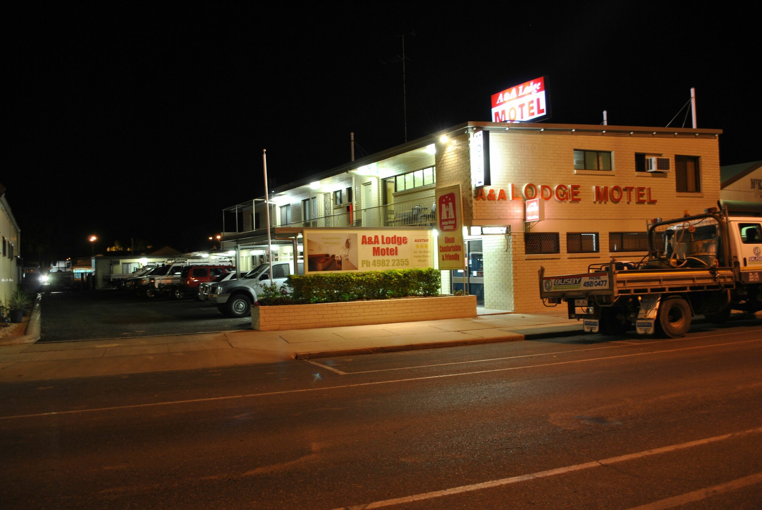 A & A Lodge Motel Emerald