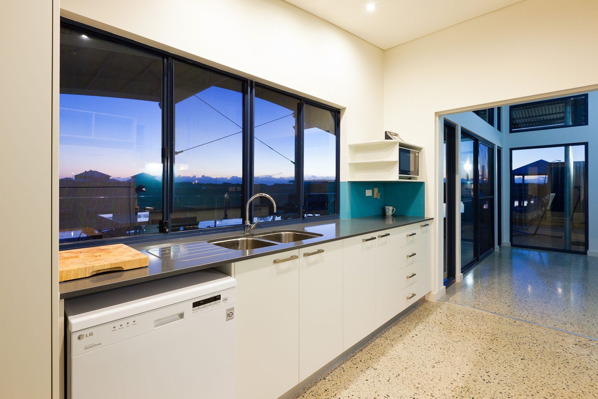 7 Gnulli Court