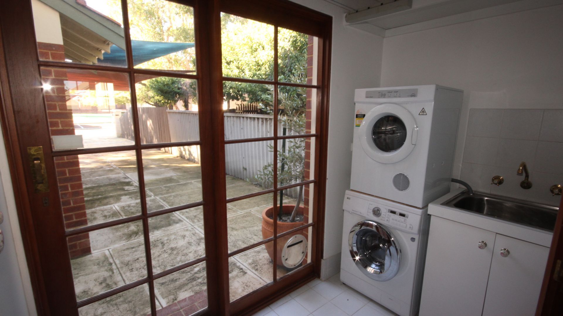 South Perth Oasis Property
