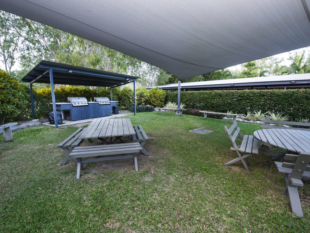 Canopy Chalet 4 - Nelly Bay, QLD