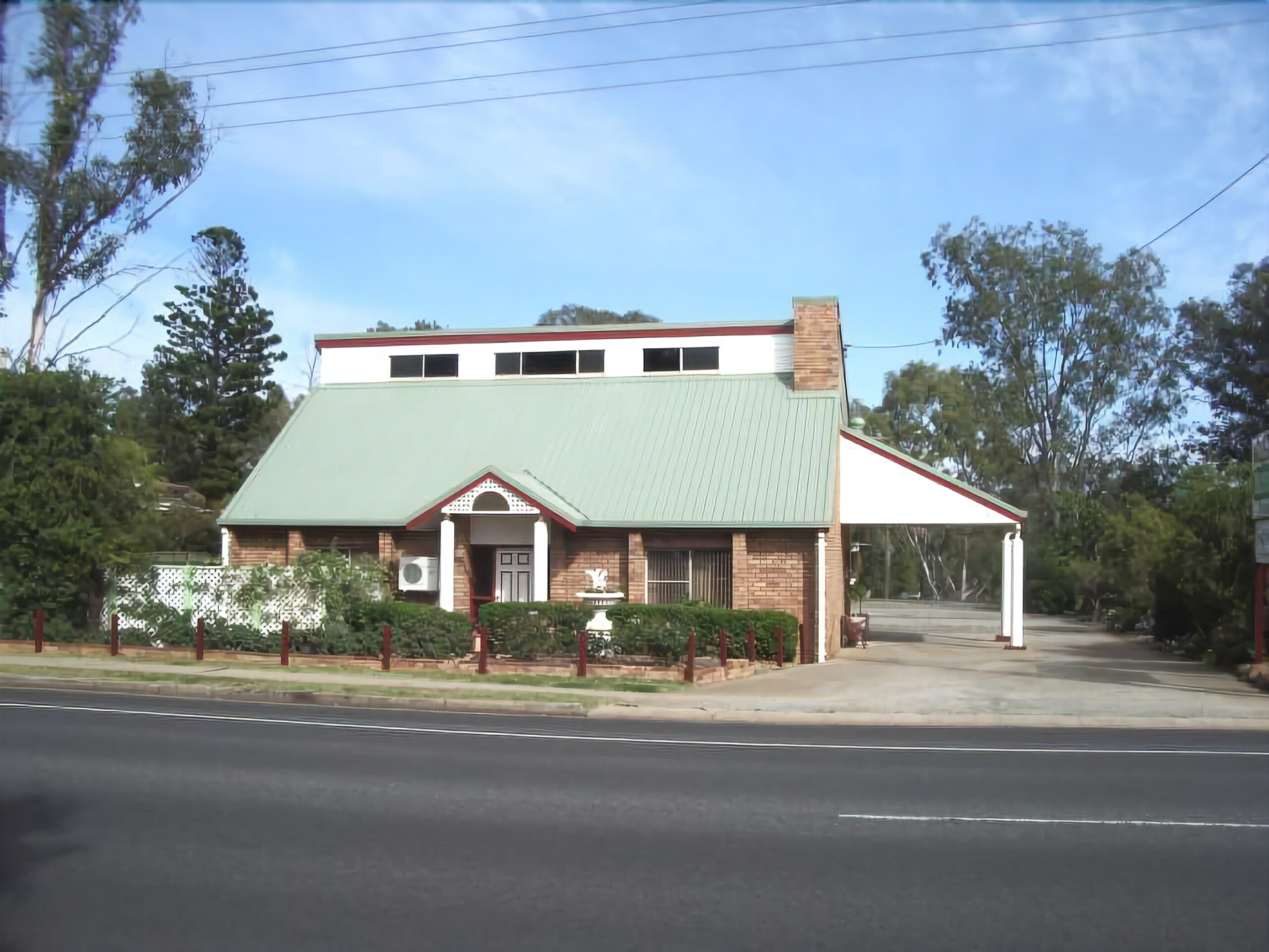 Park House Motor Inn