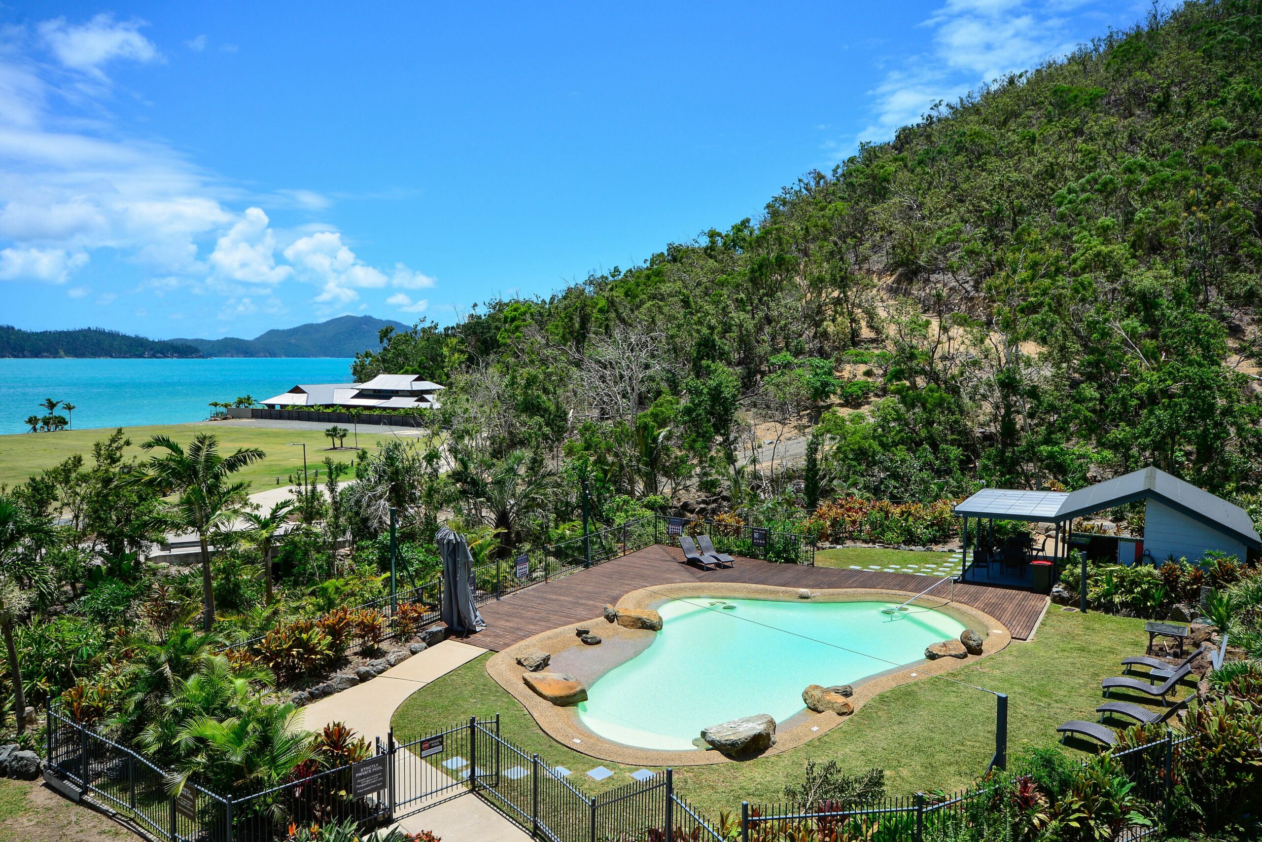 Hamilton Island Vacation Rentals