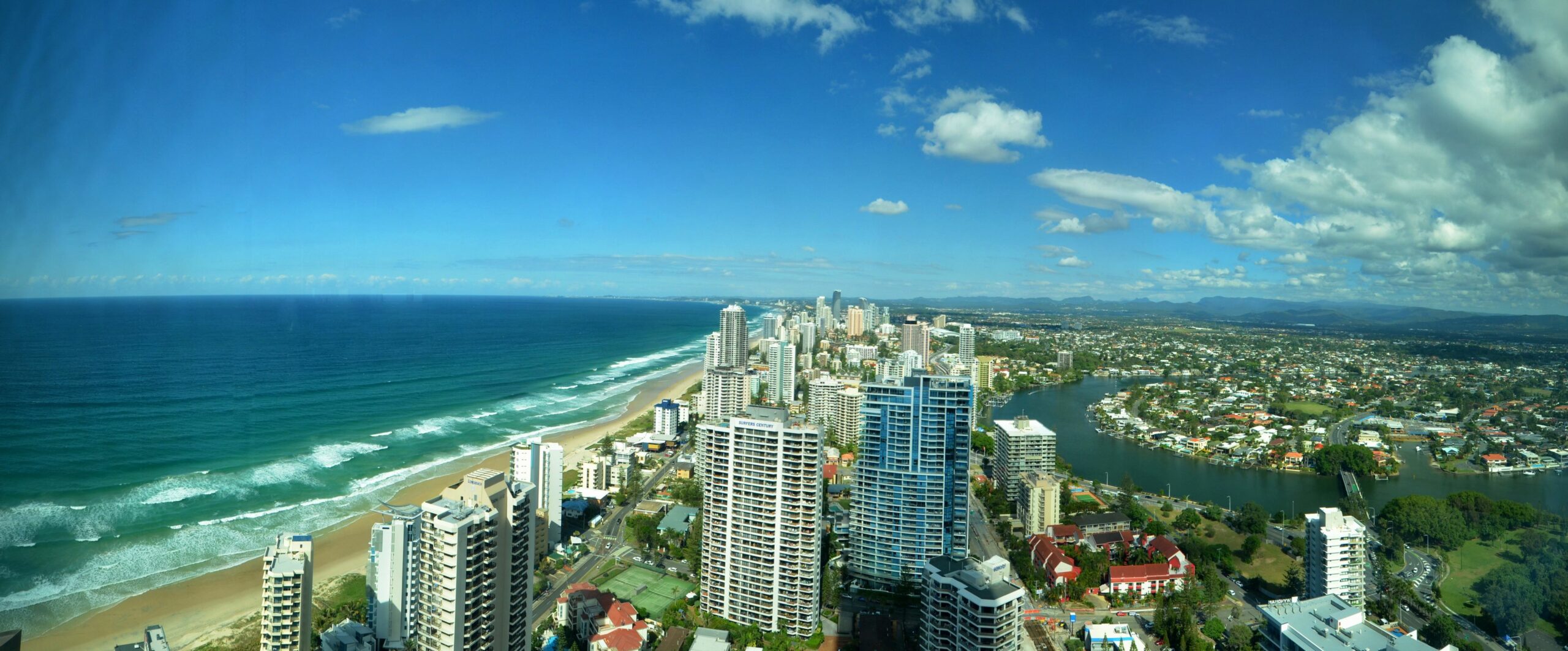 Apartment 4204 - HR Surfers Paradise