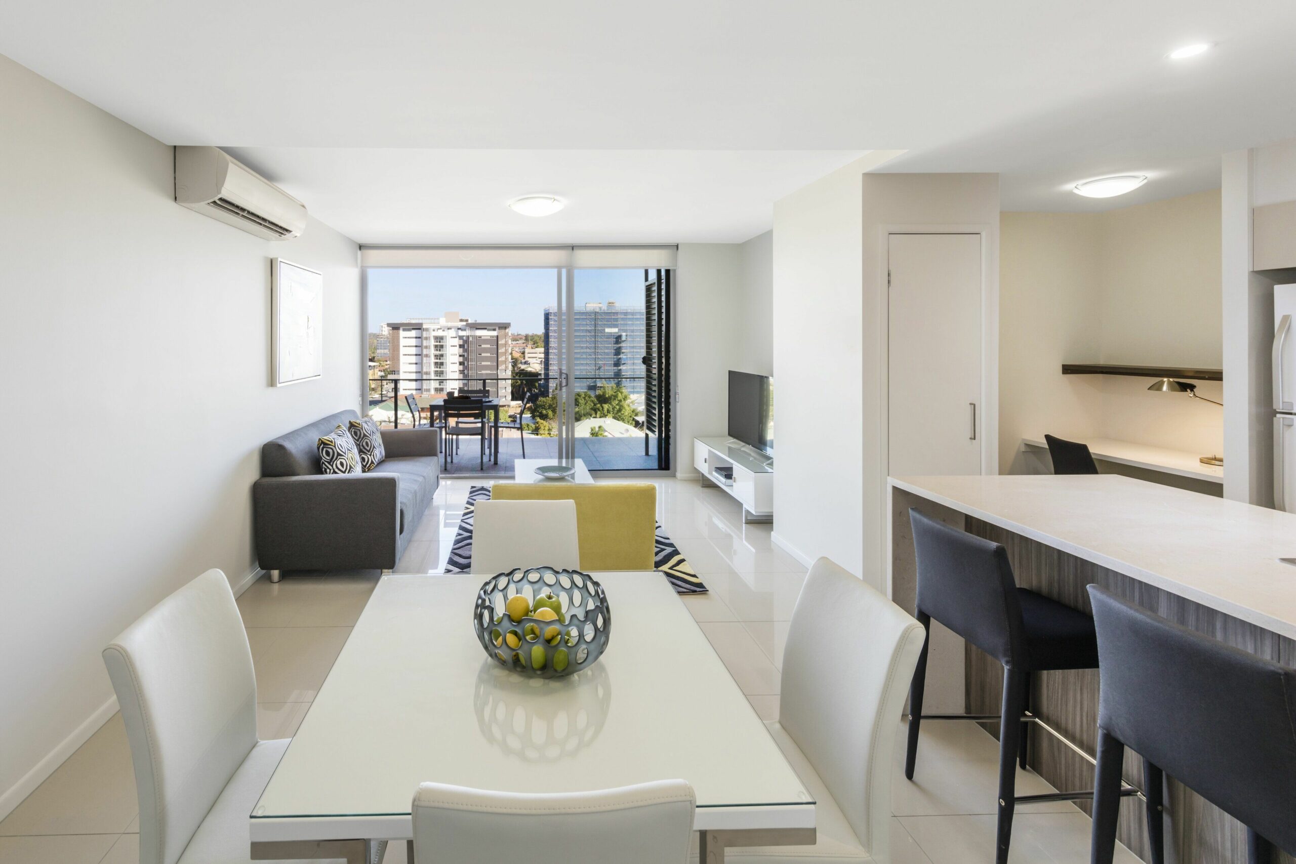 Oaks Brisbane Woolloongabba Suites