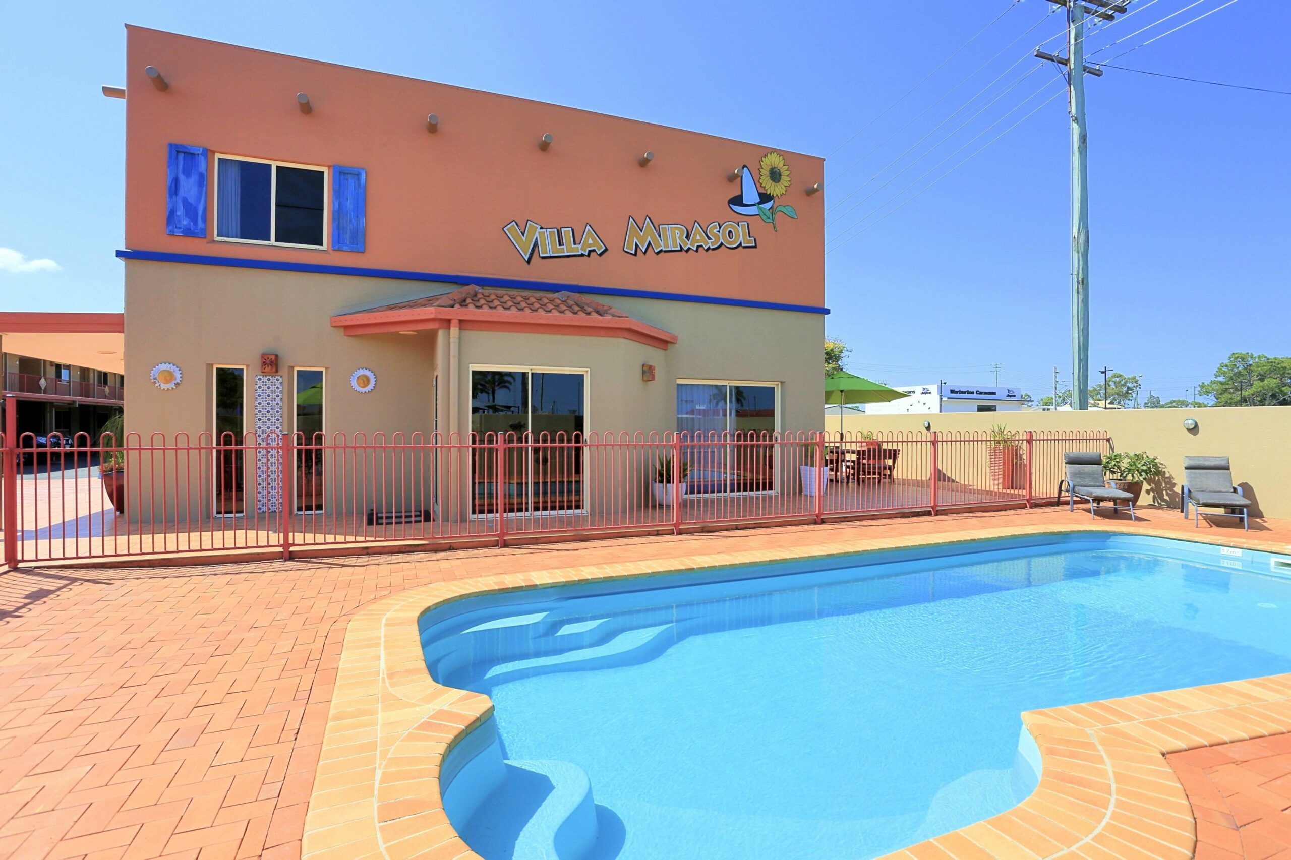 Villa Mirasol Motor Inn