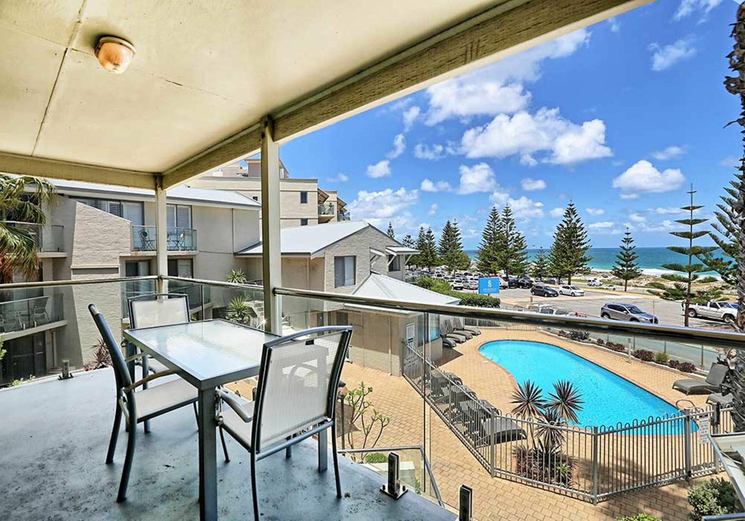 Scarborough Beach Front Resort - Shell 7