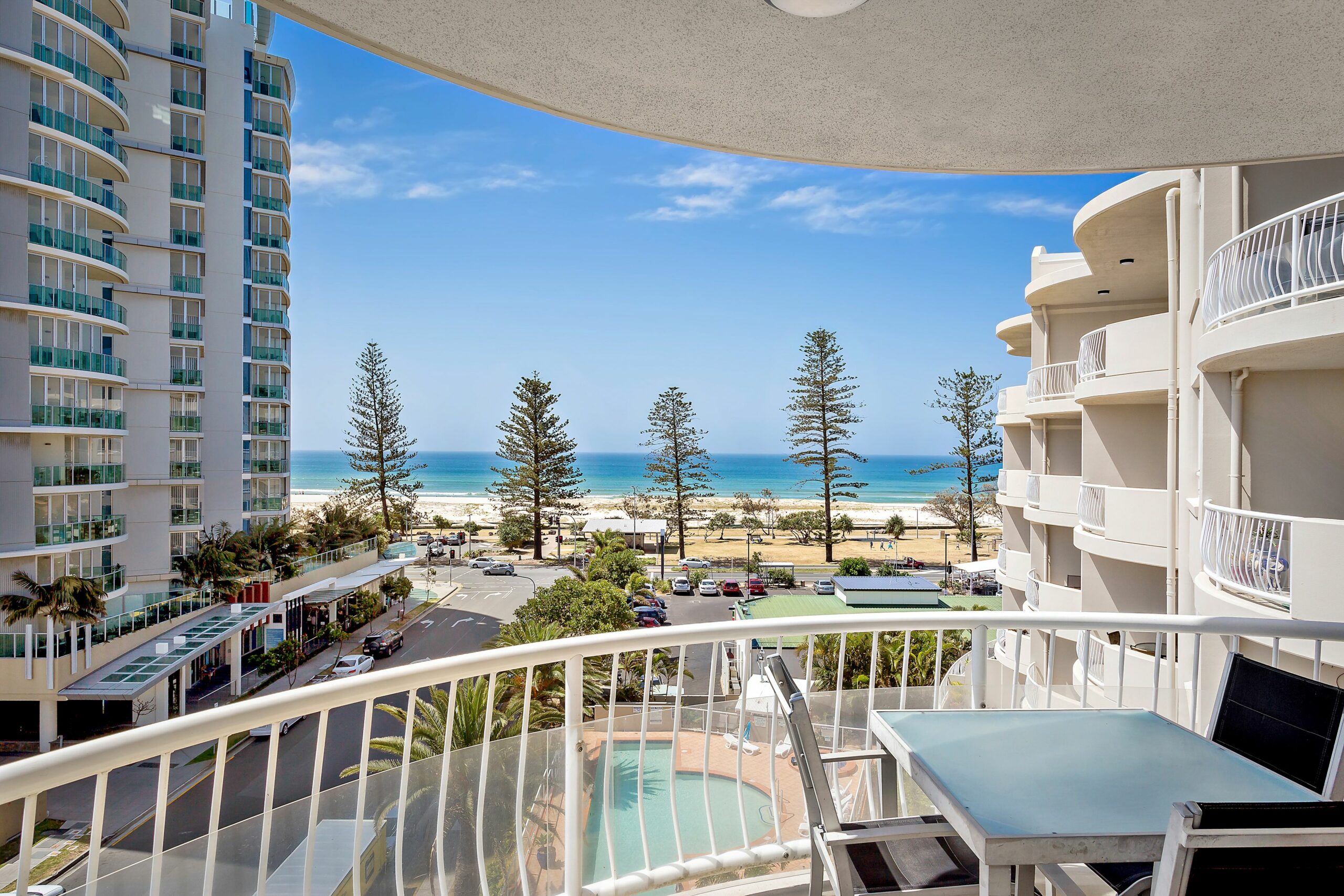 Kirra Beach Apartments