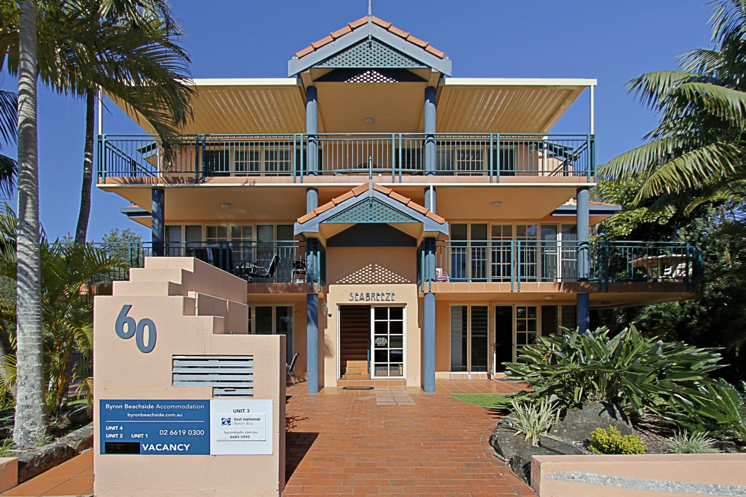 Sea Breeze on Main Beach