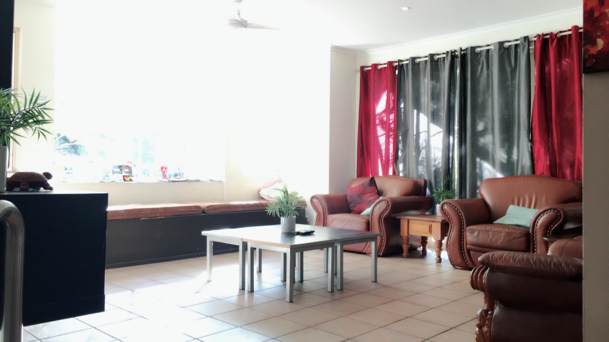 Gold Coast Backpackers - Hostel