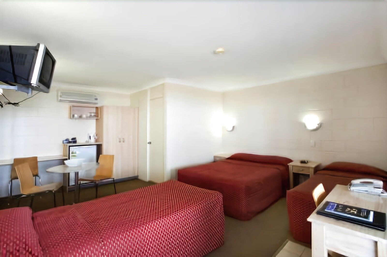 Nambour Lodge Motel