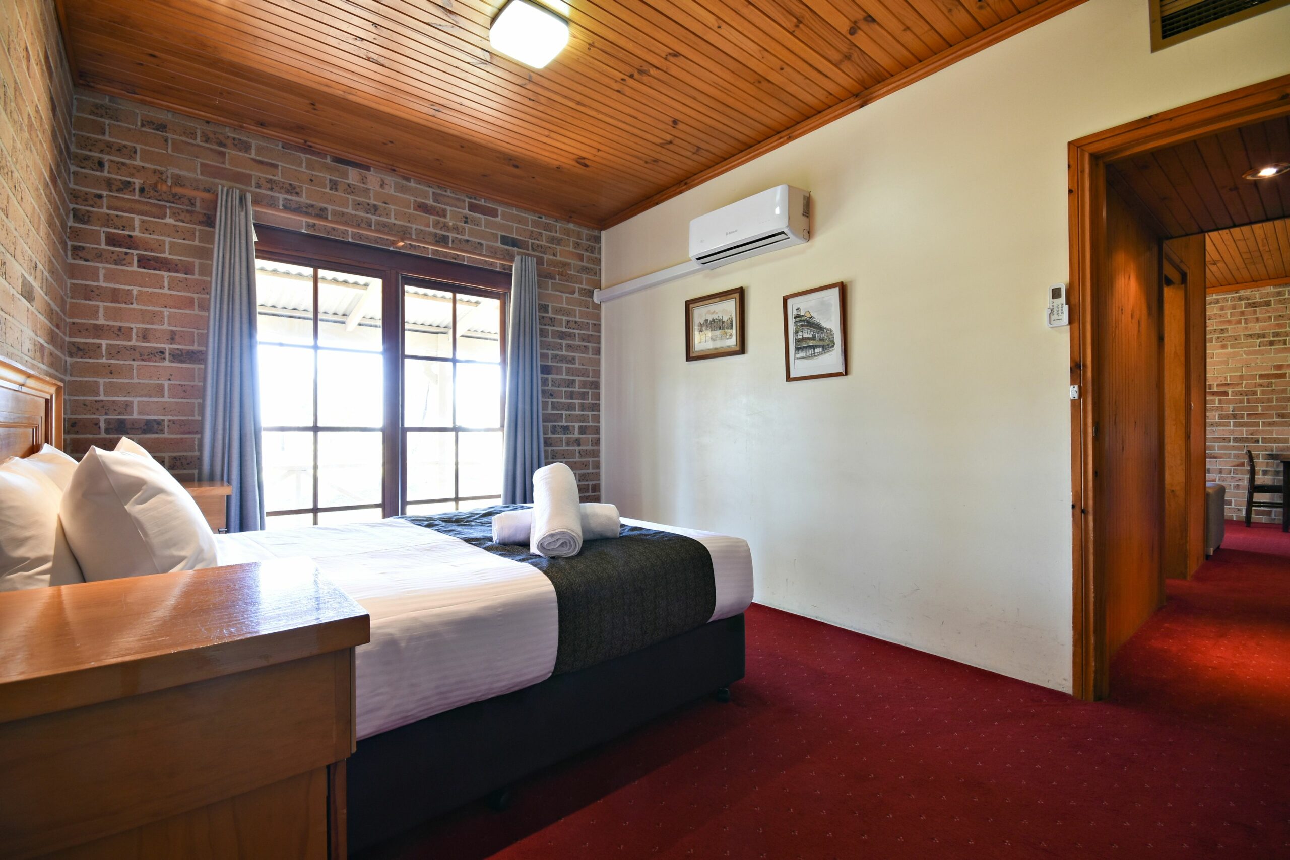 Macquarie Inn