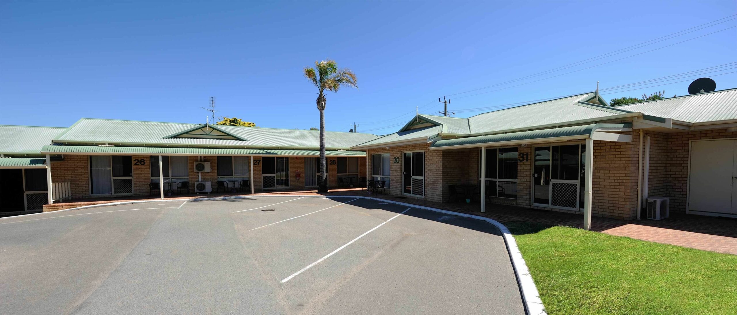 Abrolhos Reef Lodge