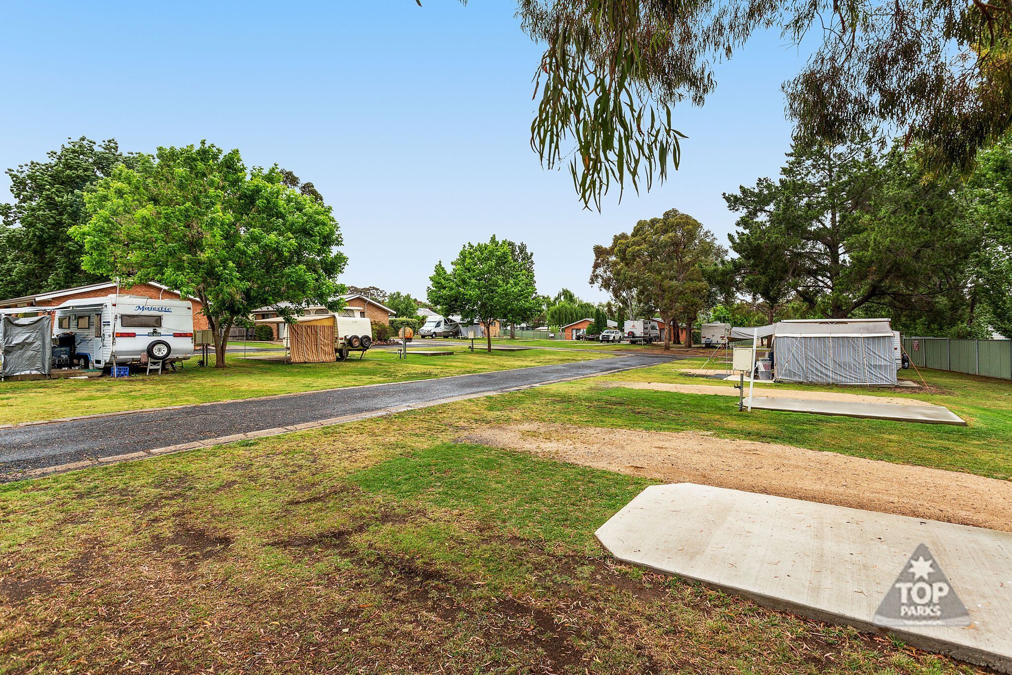 Fossicker Caravan Park