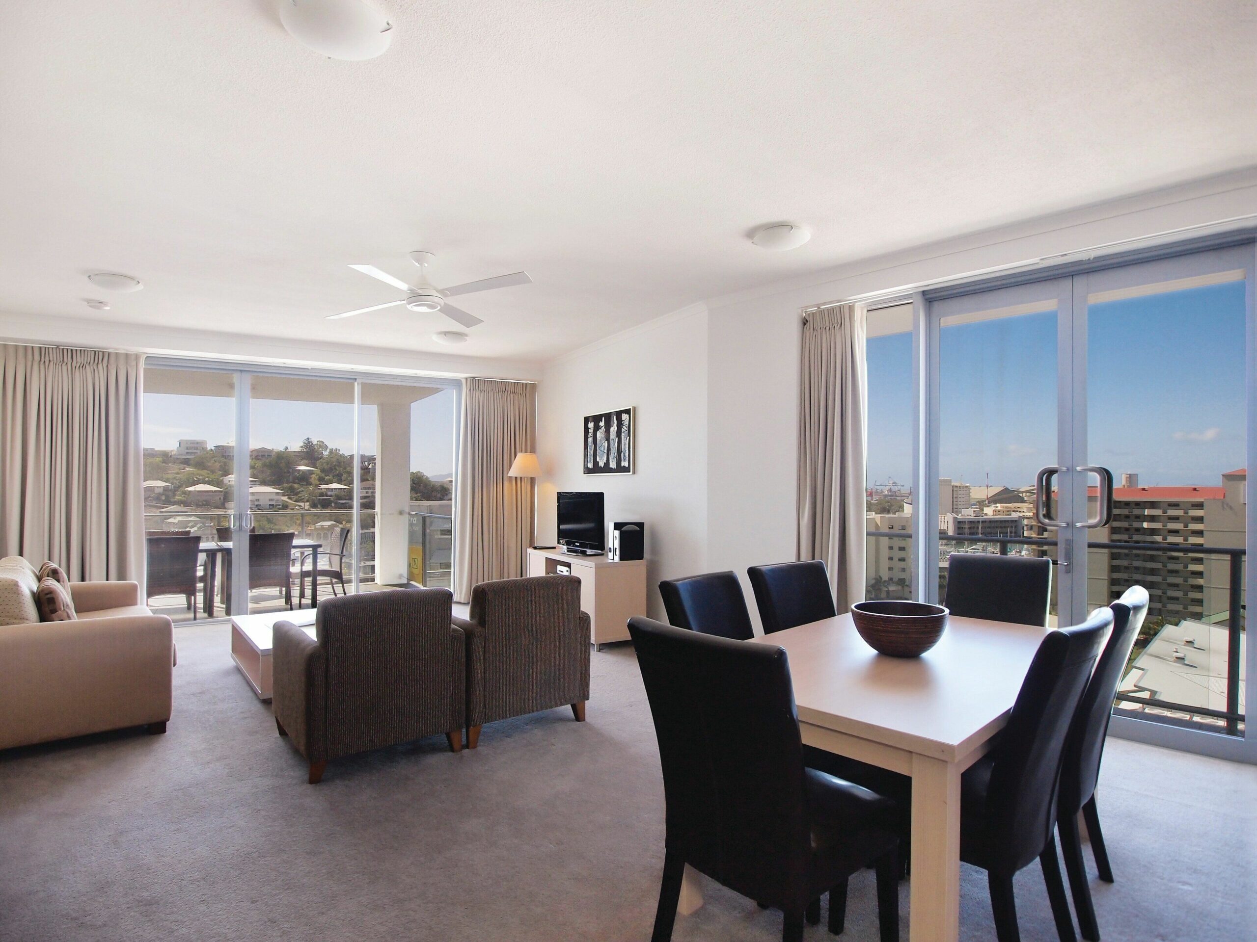 Oaks Townsville Gateway Suites