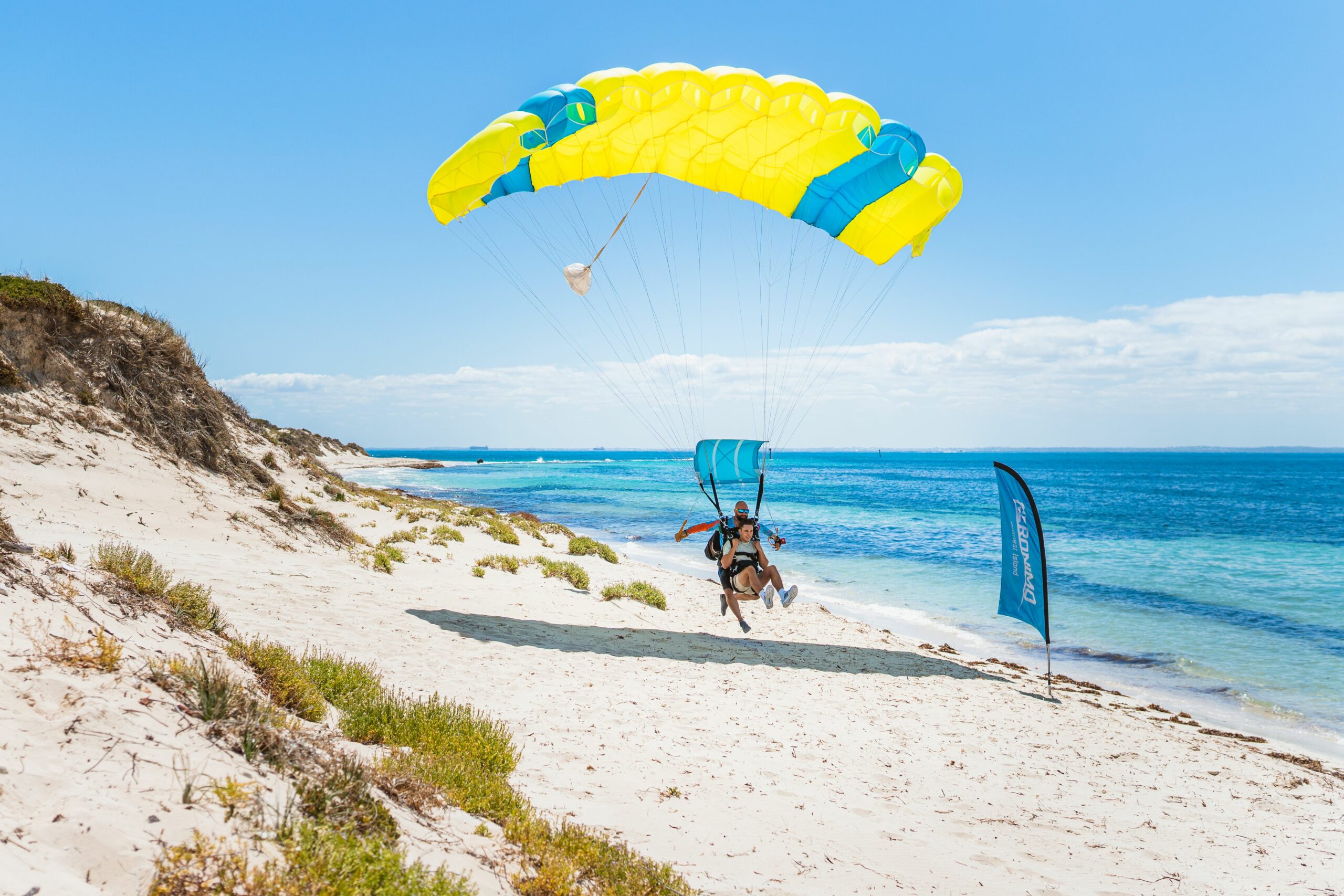 14,000ft Rottnest Island Tandem Skydive