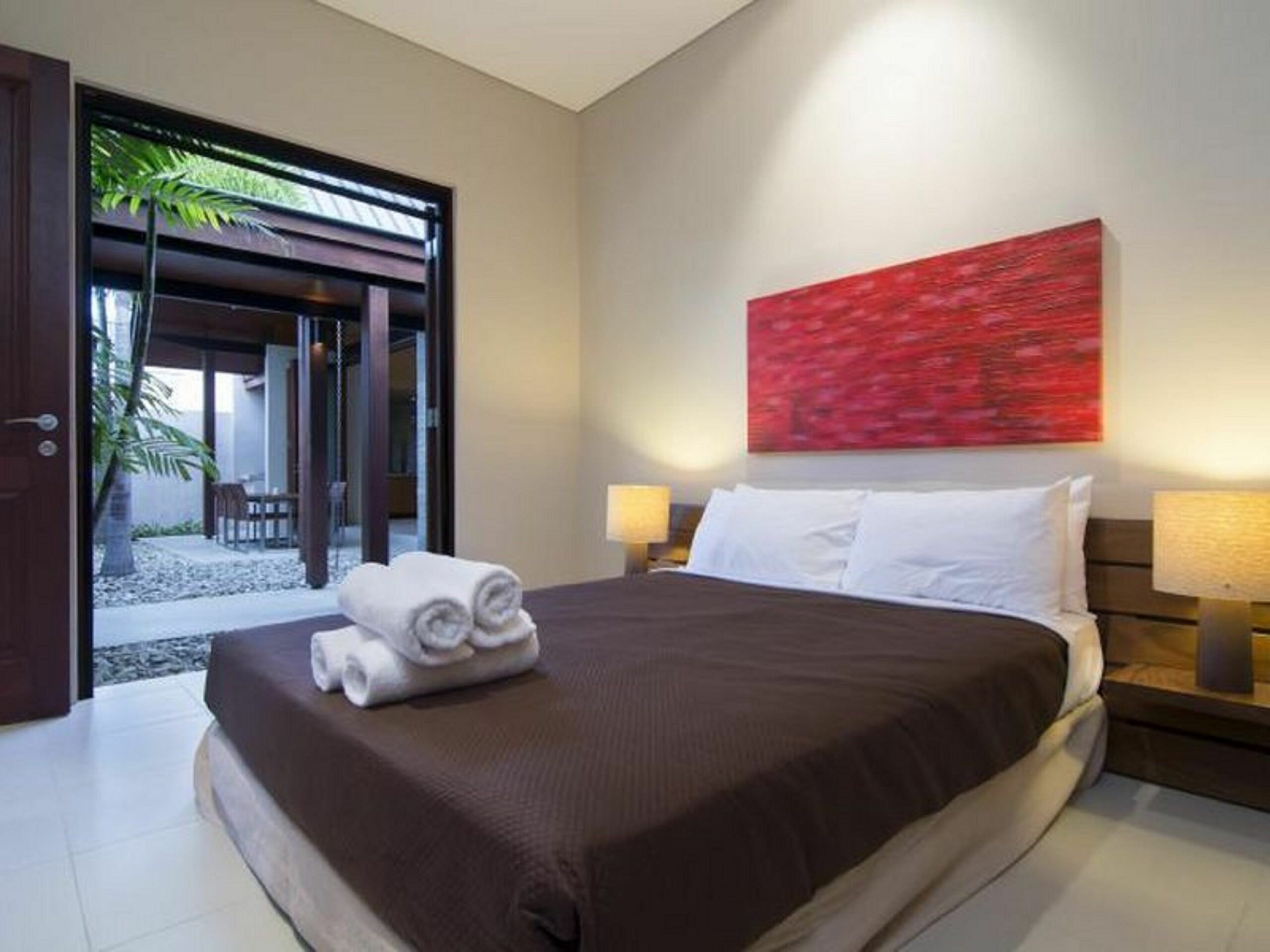 Niramaya Port Douglas 3 and 4 Bedroom Villas