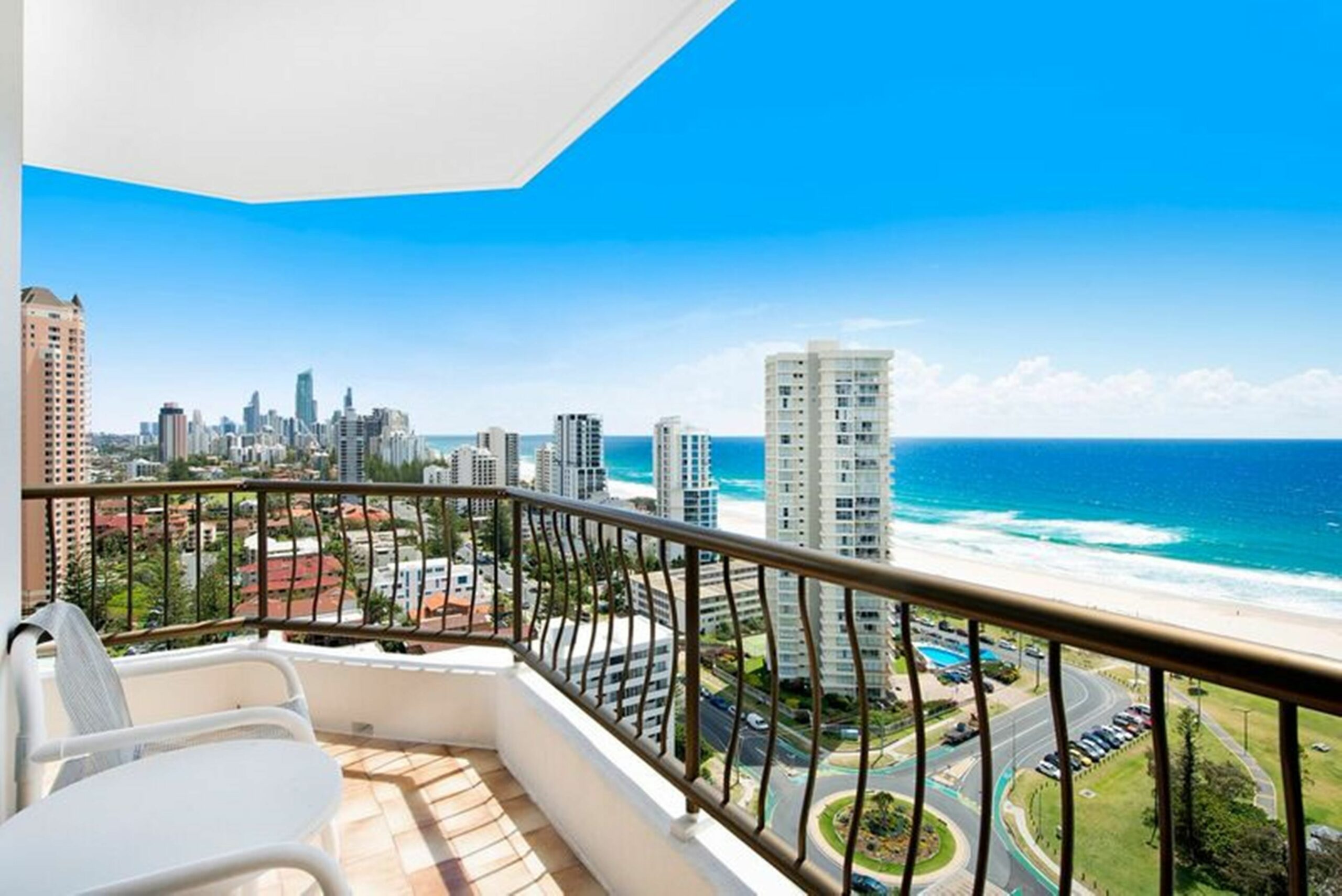 ULTIQA Beach Haven At Broadbeach