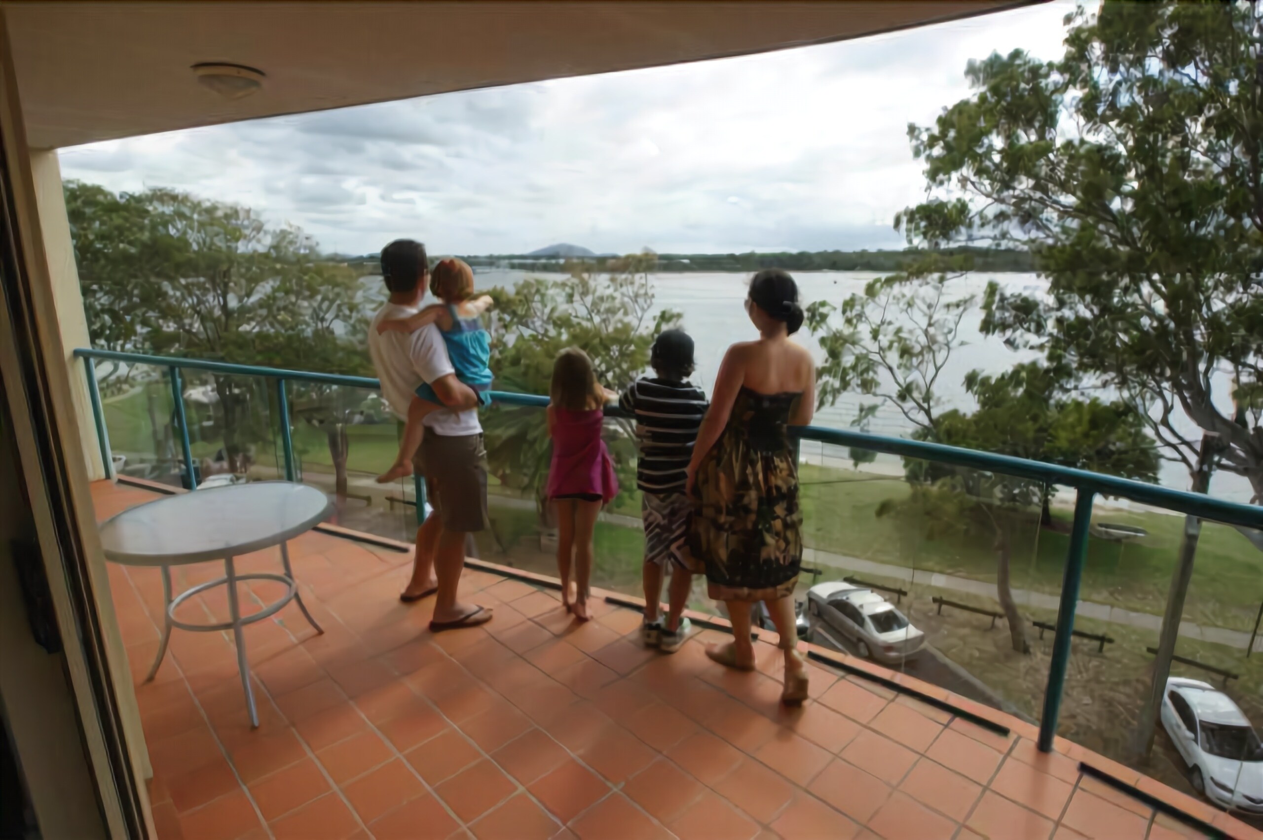 The Esplanade Picnic Point