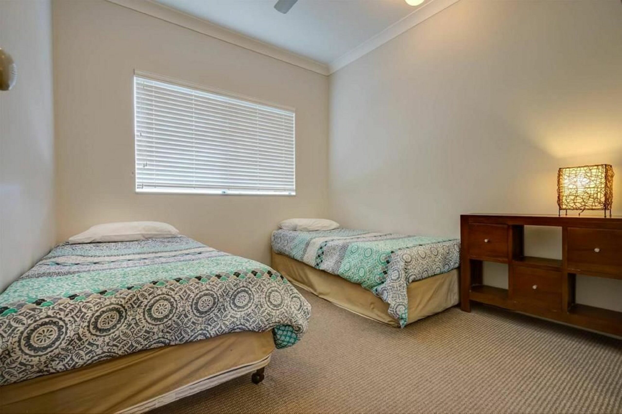 Currumbin Sands Holiday Apartments