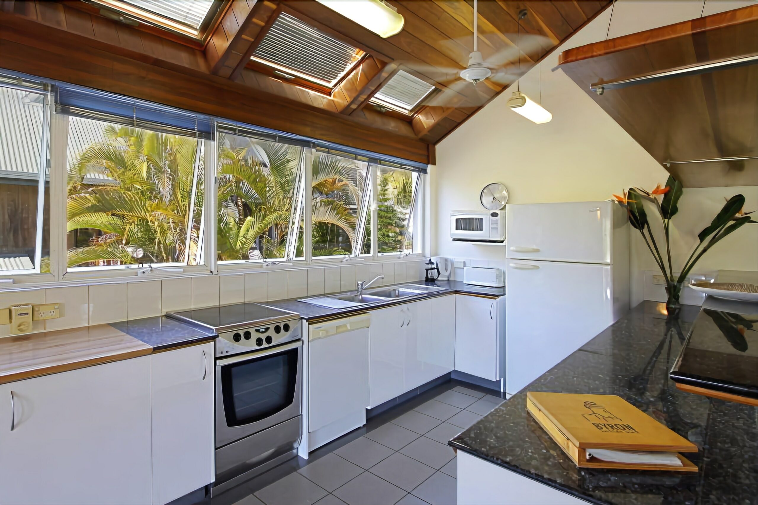 Clarkes Beach Villa