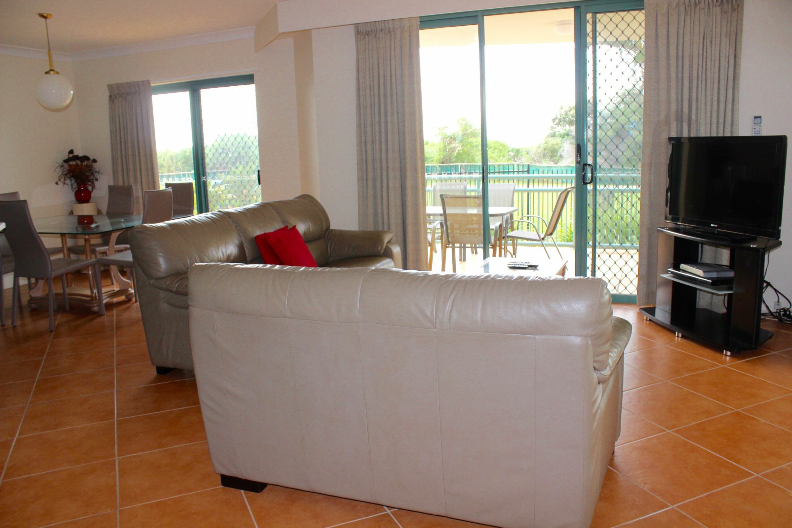 Currumbin Sands Holiday Apartments