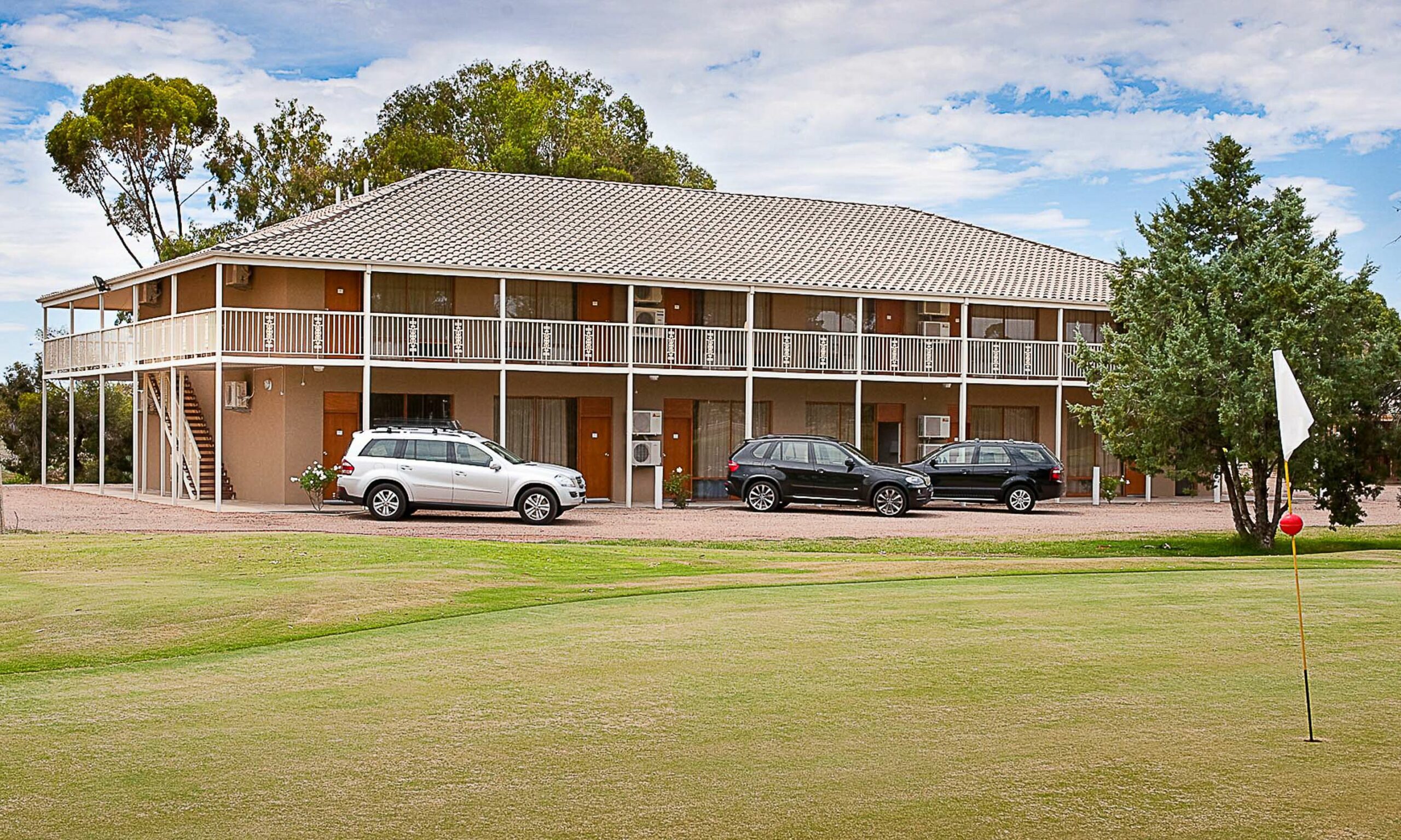 The Standpipe Golf Motor Inn