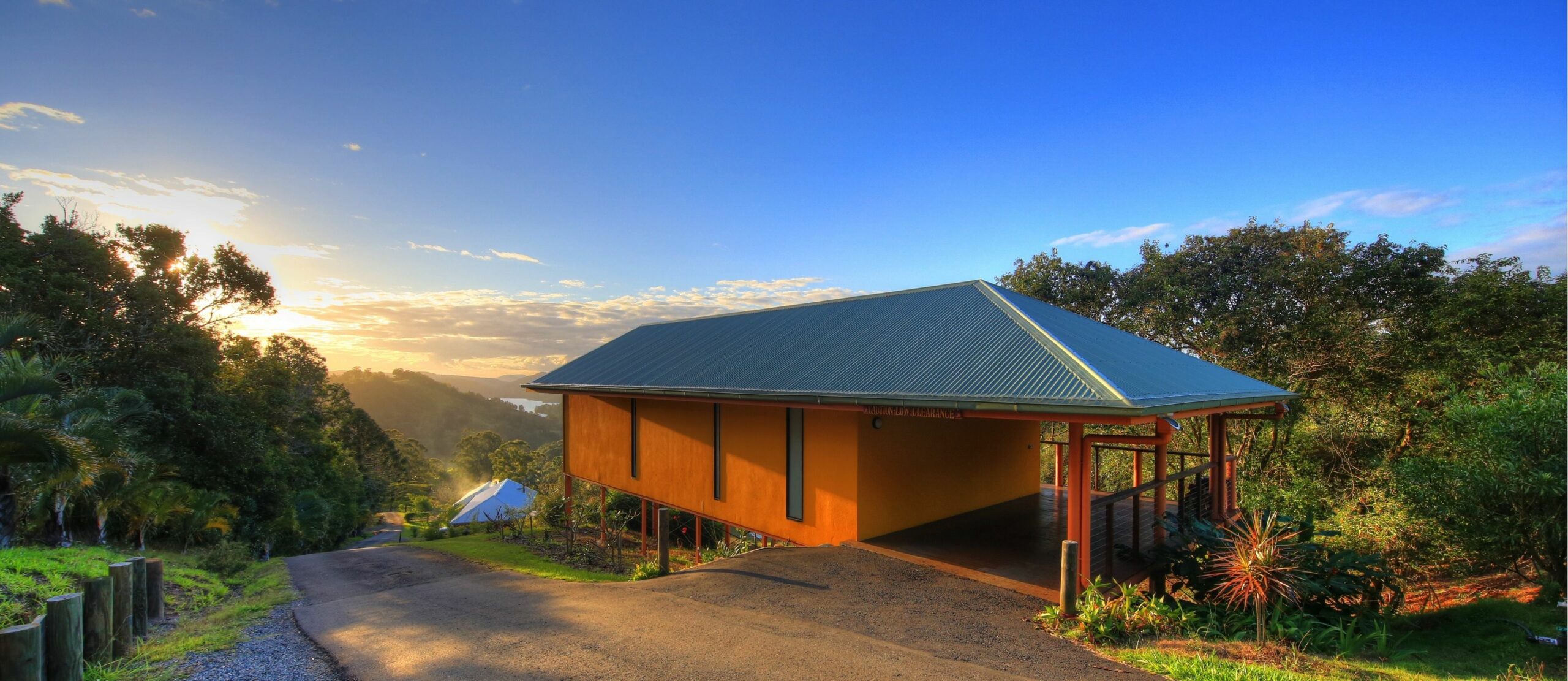 Maleny Tropical Retreat Balinese B&b