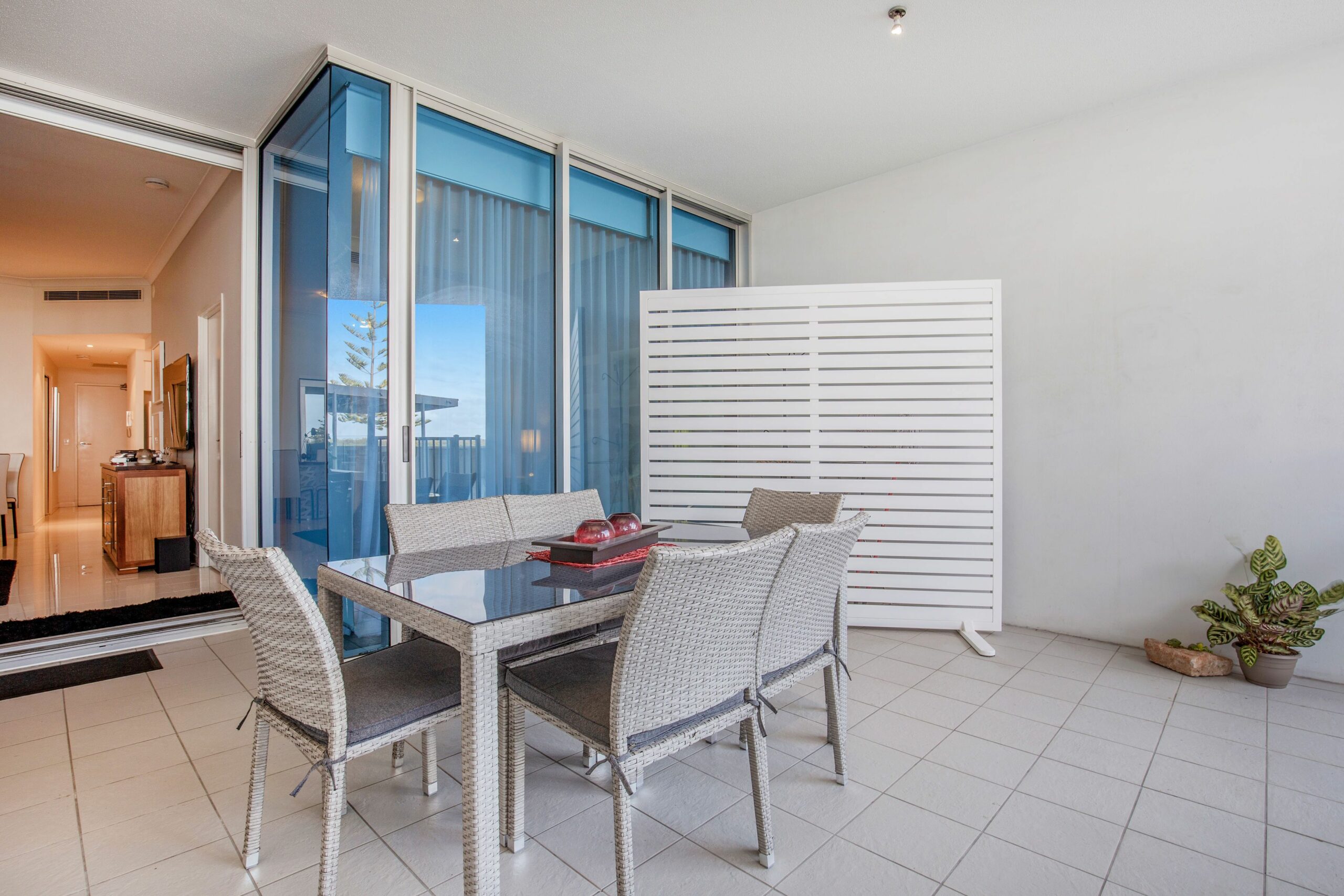 Silvershore Apartments on the Broadwater