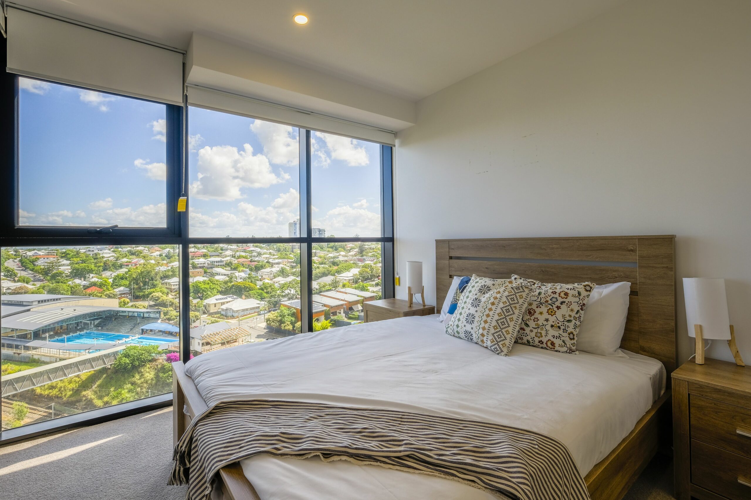 Homely Apartments in Southbank