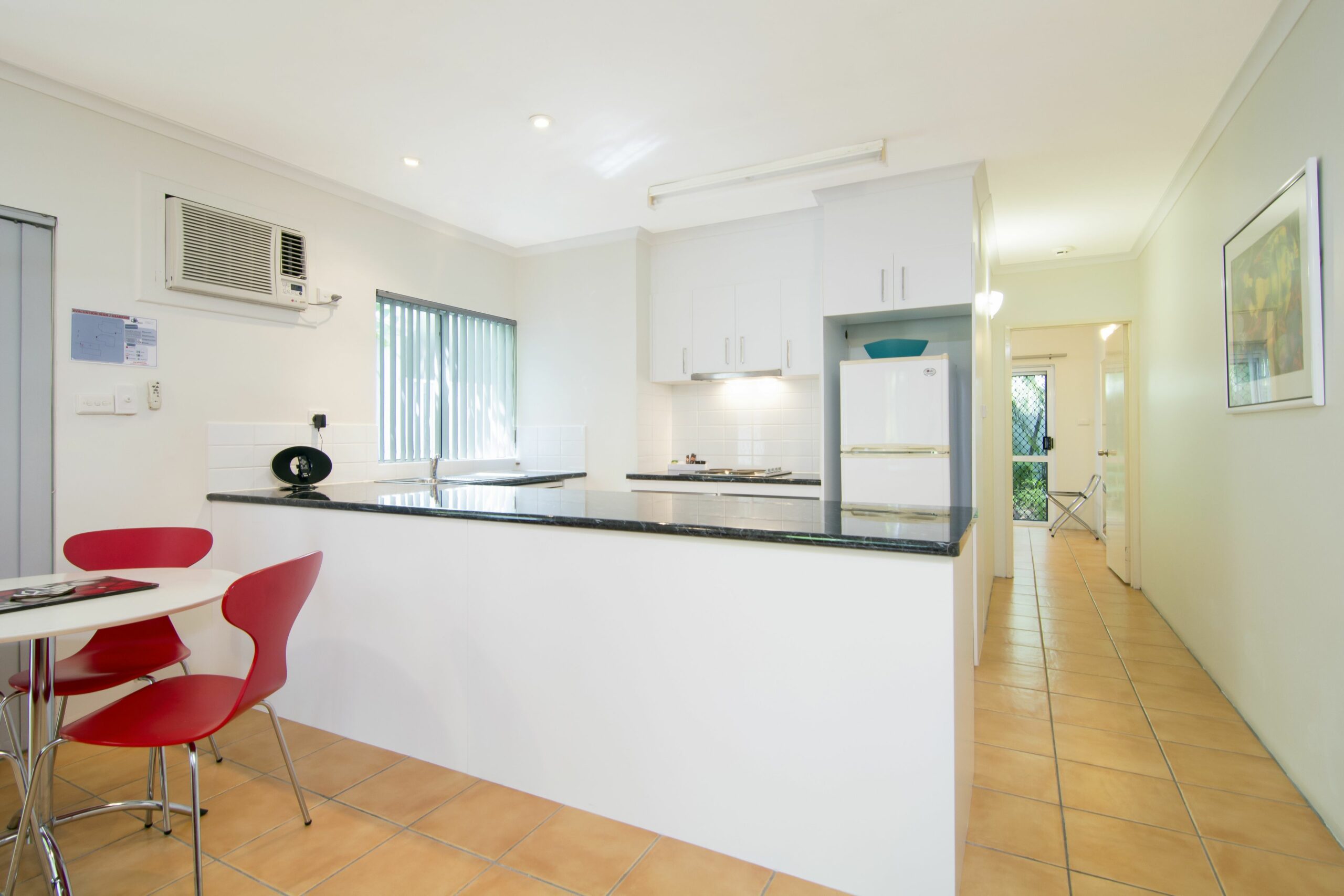 Port Douglas Outrigger Holiday Apartments